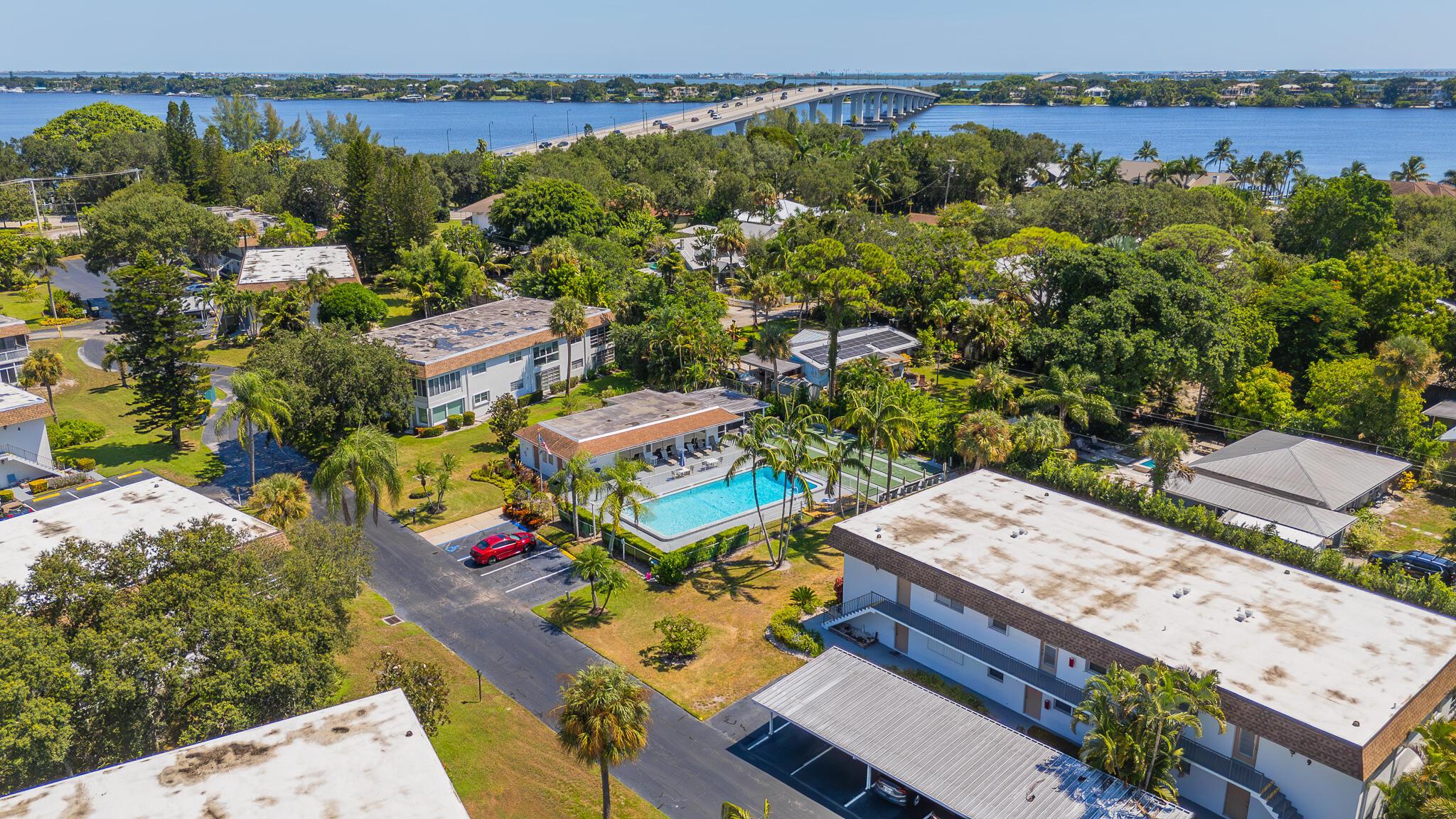 2950 SE Ocean Boulevard 7-2