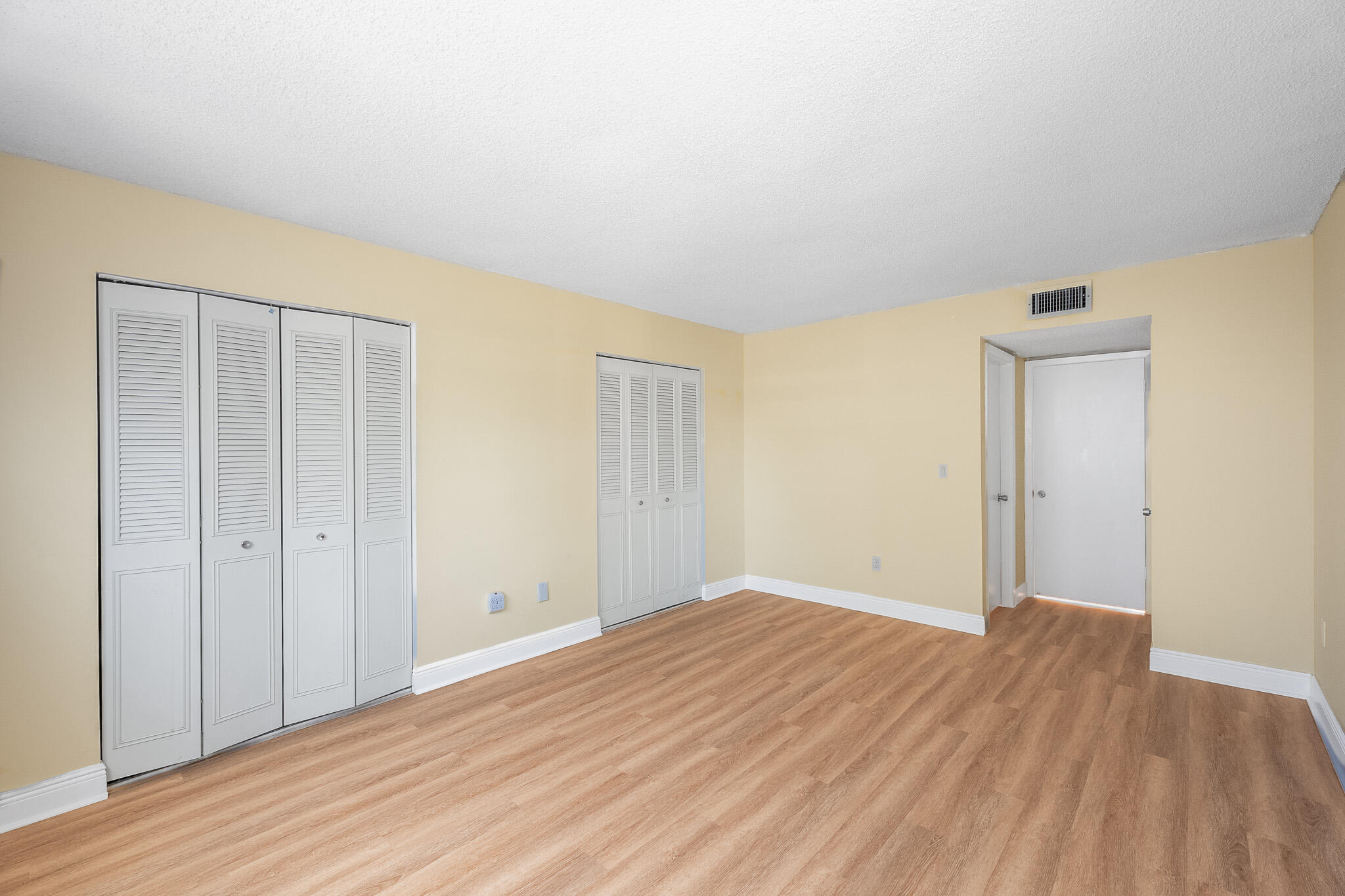 2950 SE Ocean Boulevard 7-2