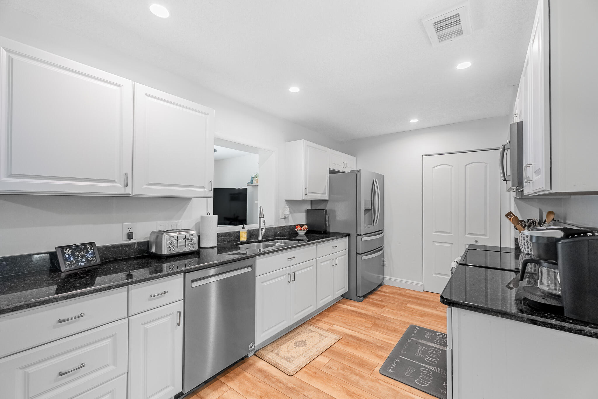 751 SE Whitehurst Avenue