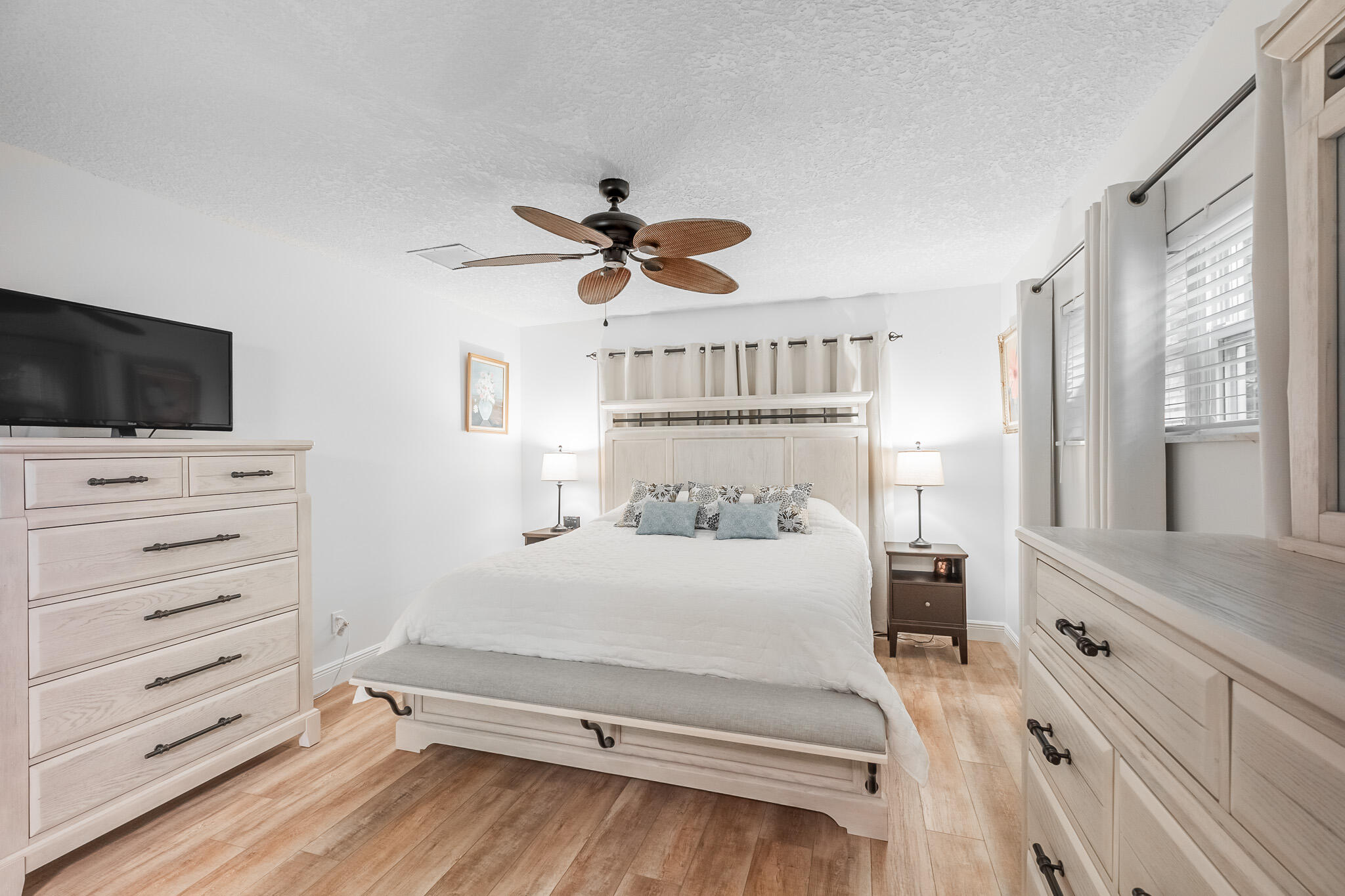 751 SE Whitehurst Avenue