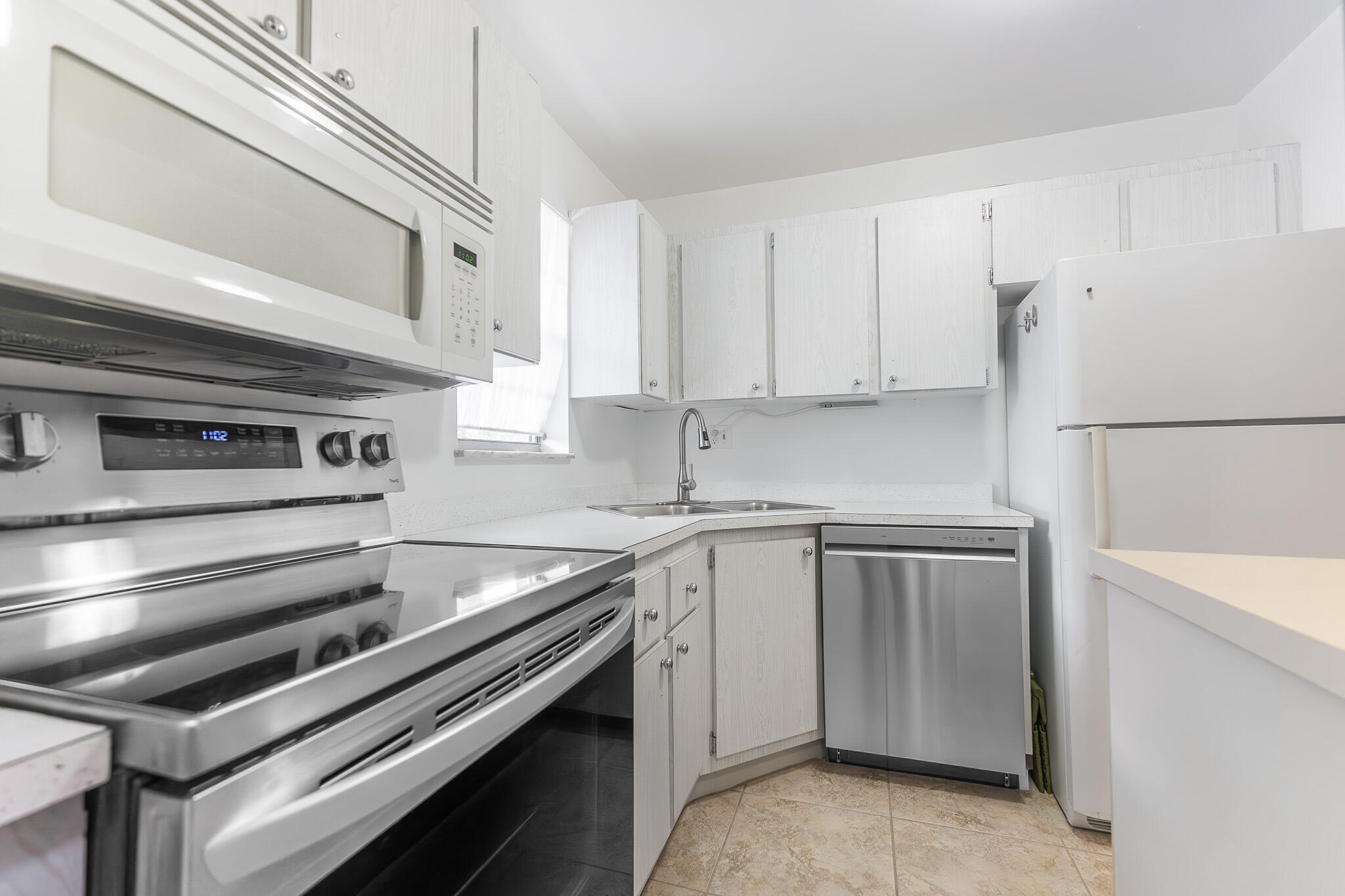 1982 SW Palm City Road I