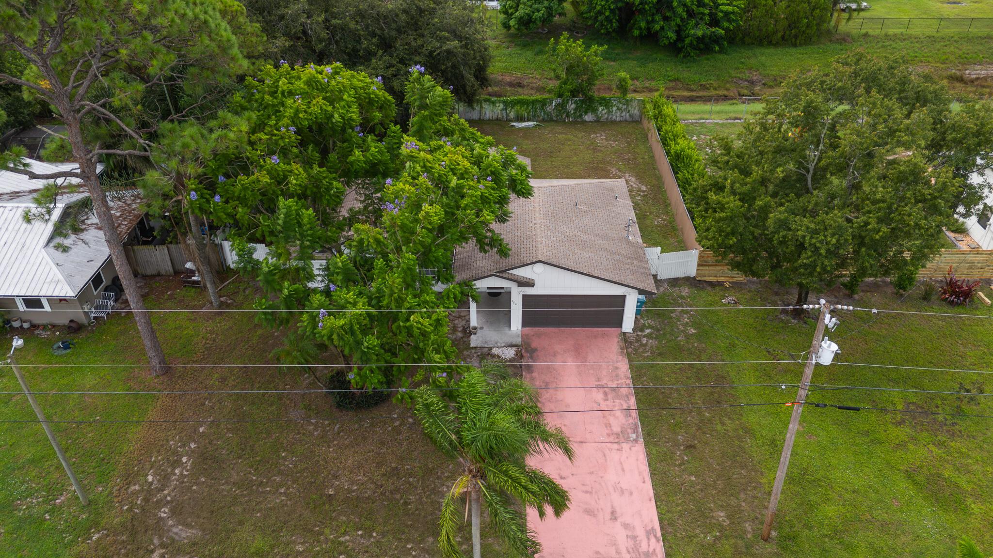 380 SW Undallo Road