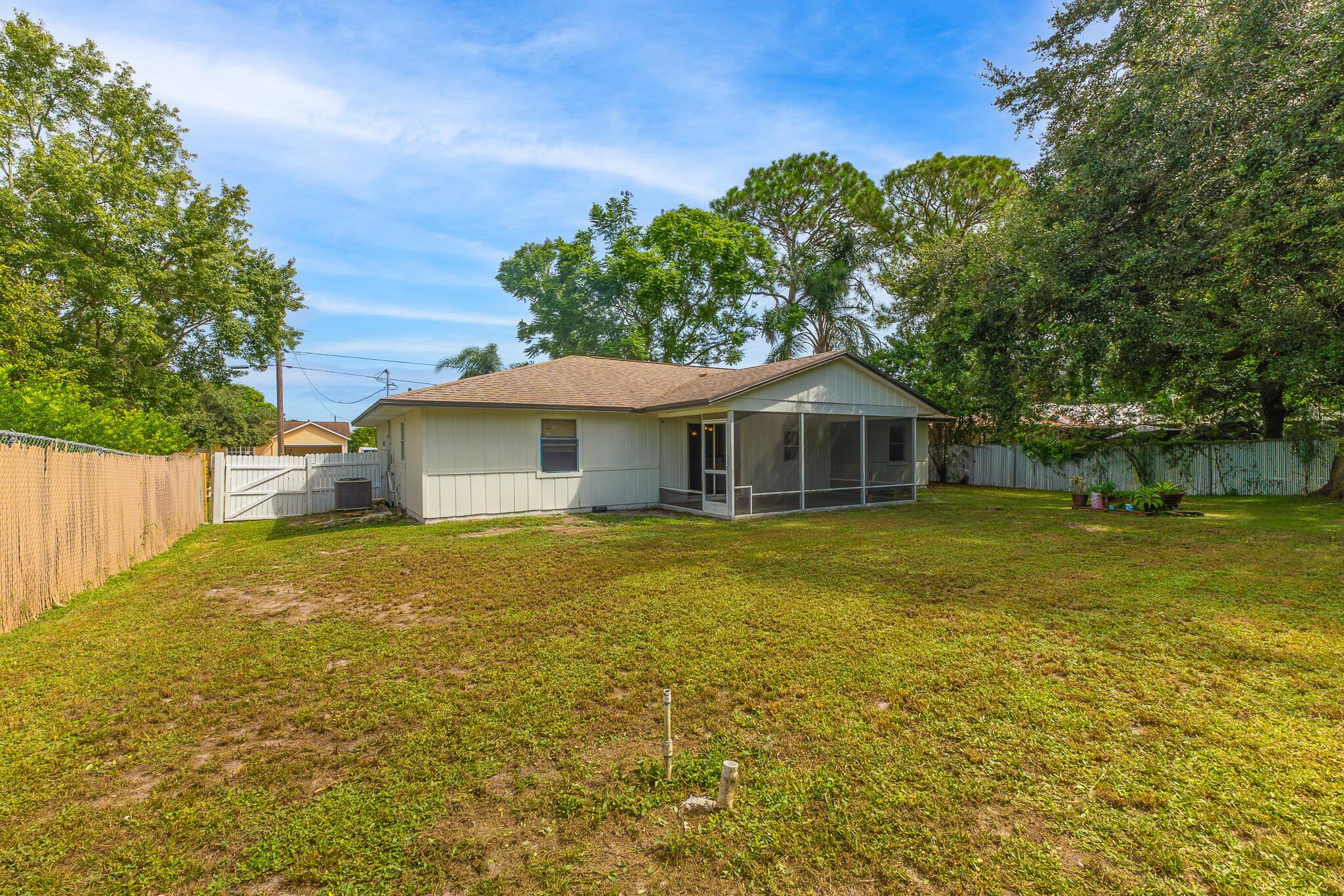 380 SW Undallo Road