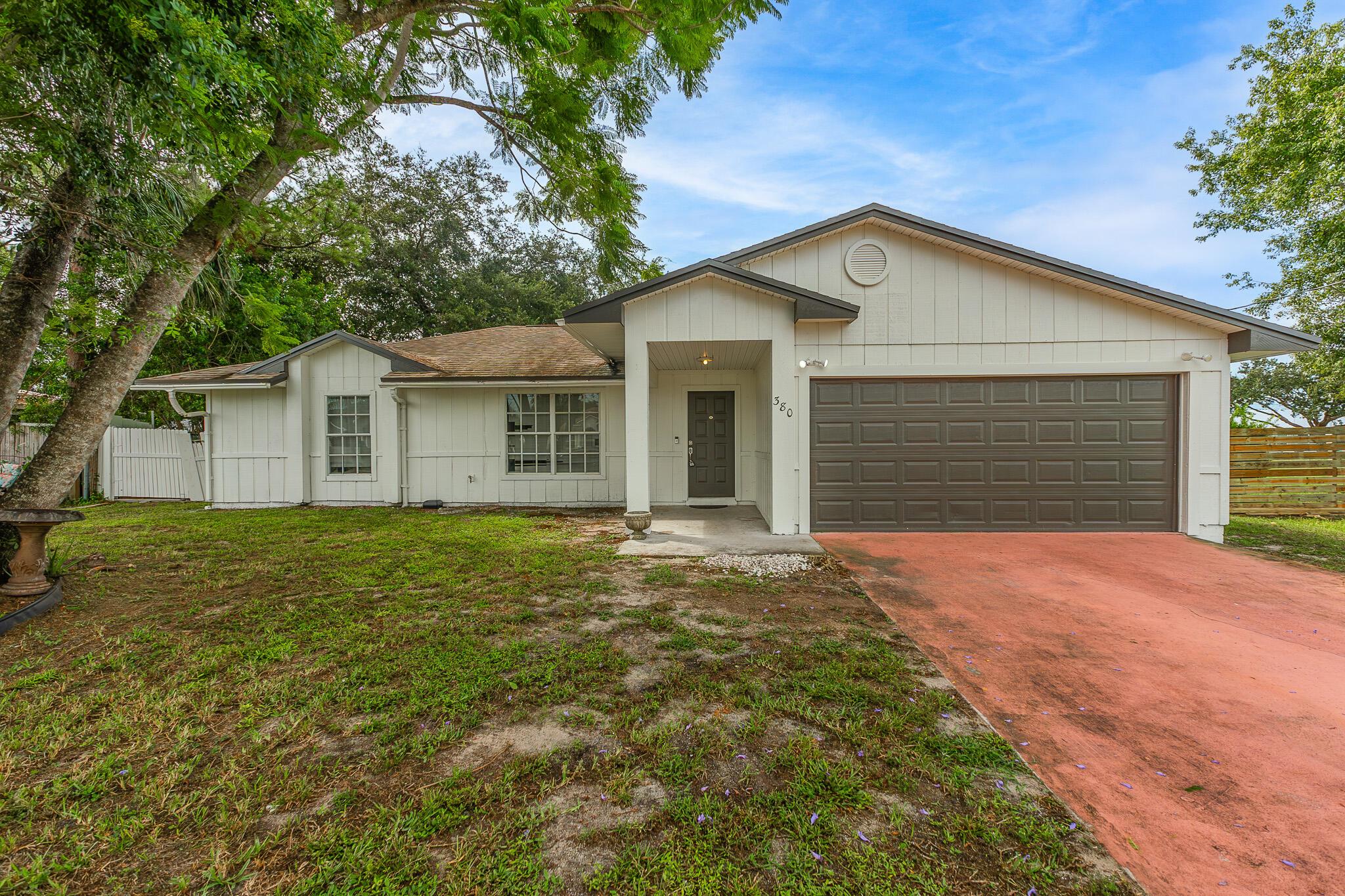 380 SW Undallo Road