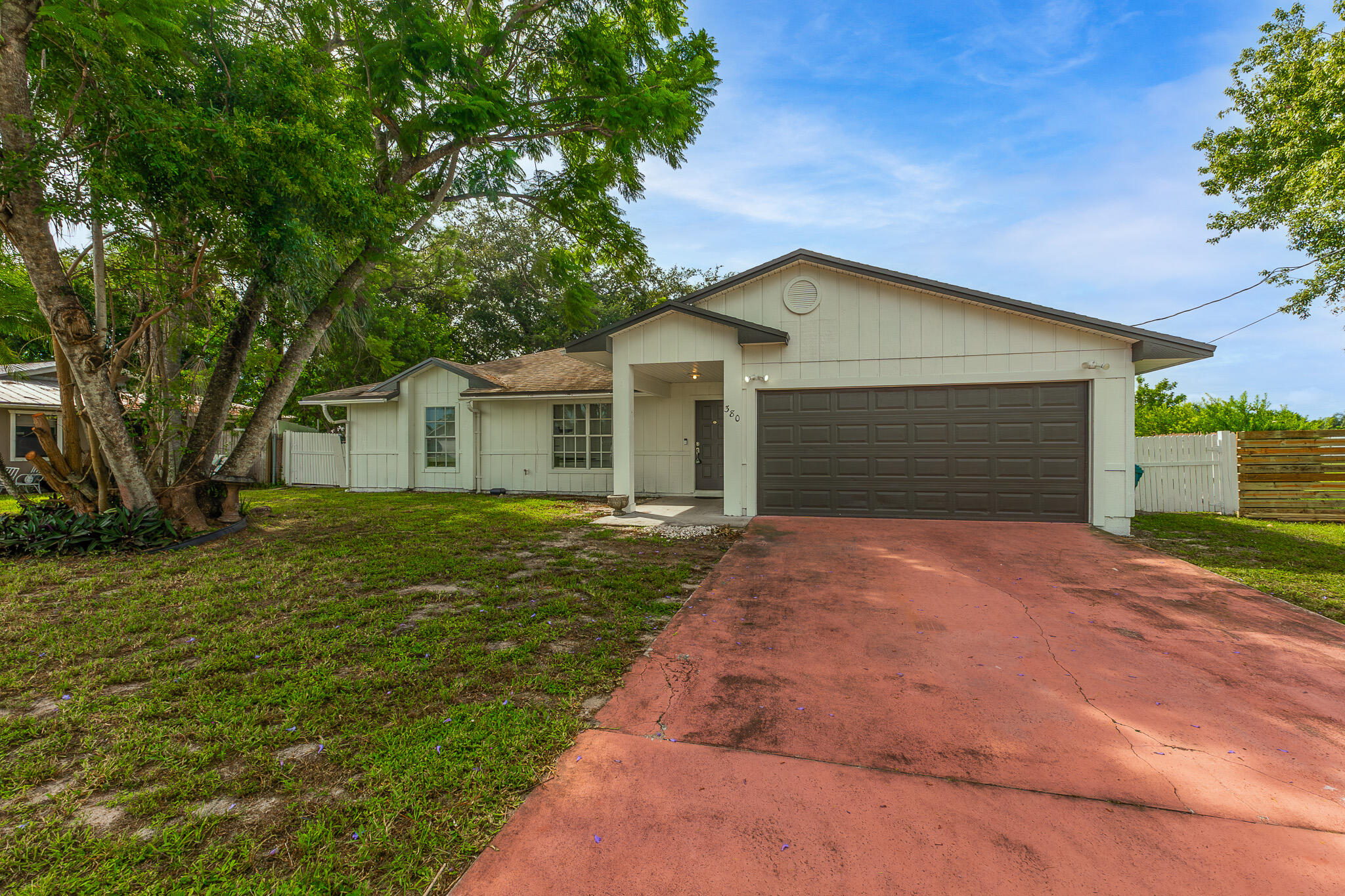 380 SW Undallo Road