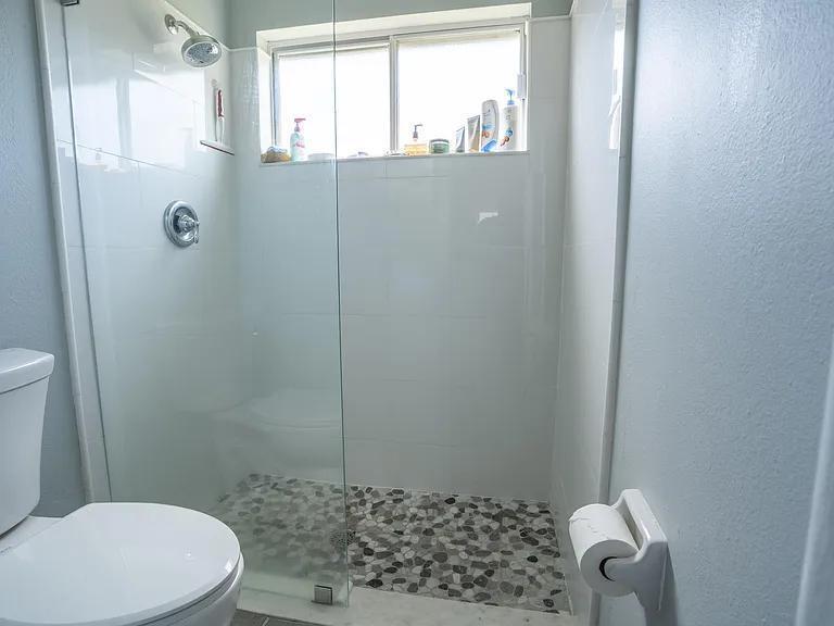 1302 SE Belcrest Street