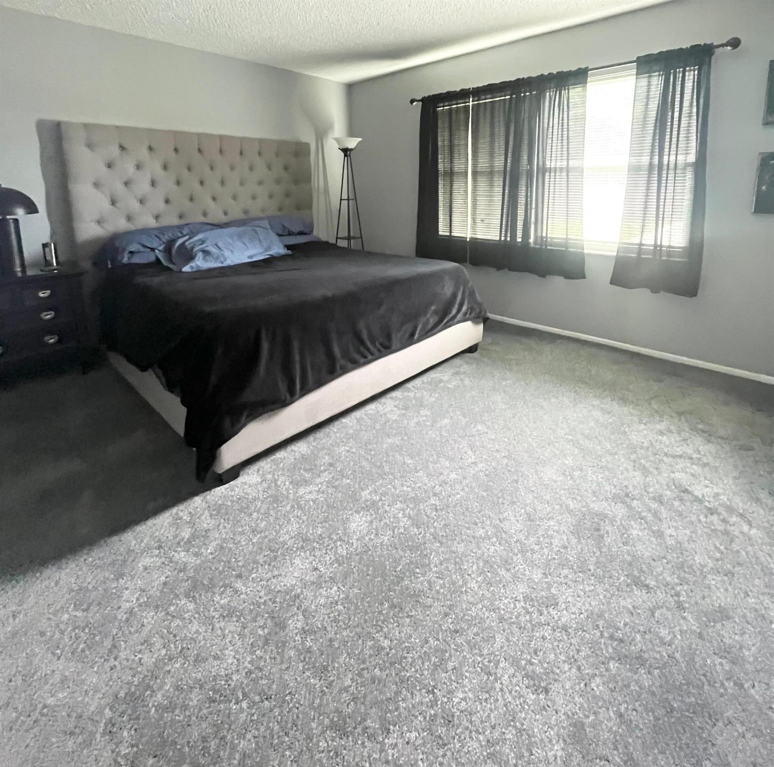 1302 SE Belcrest Street