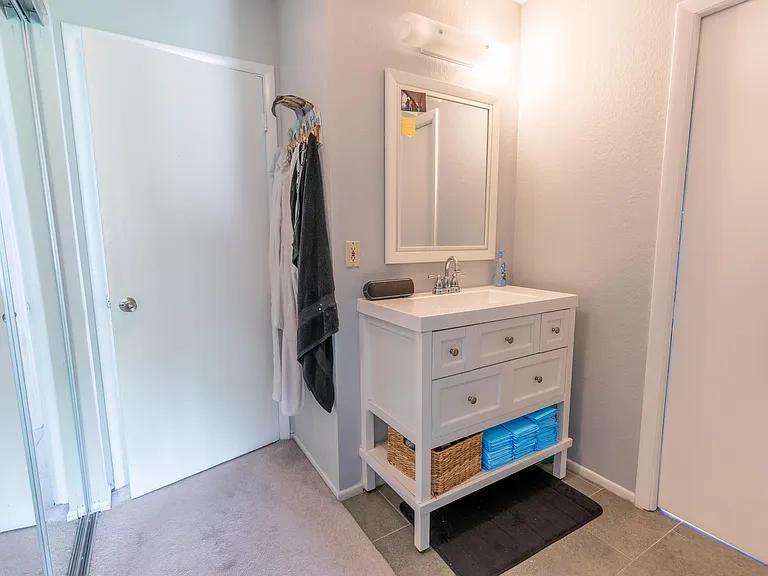 1302 SE Belcrest Street