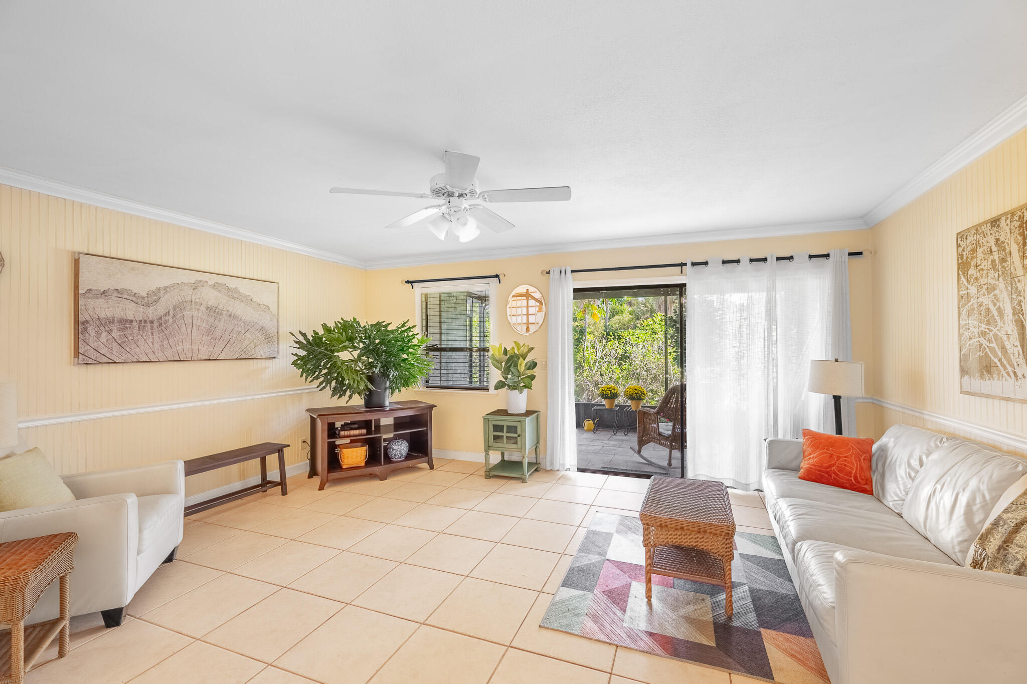 1887 NE Media Avenue 6