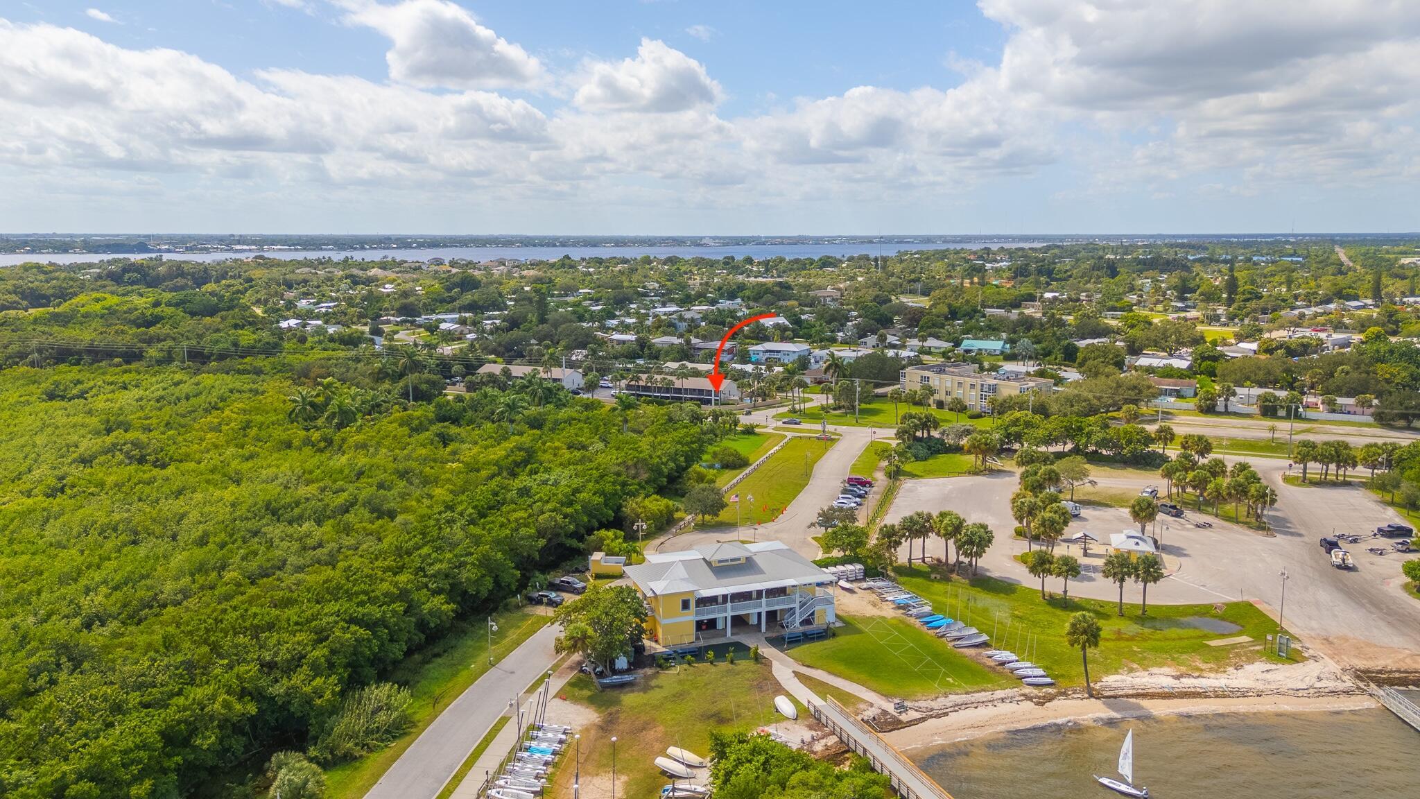 1887 NE Media Avenue 6