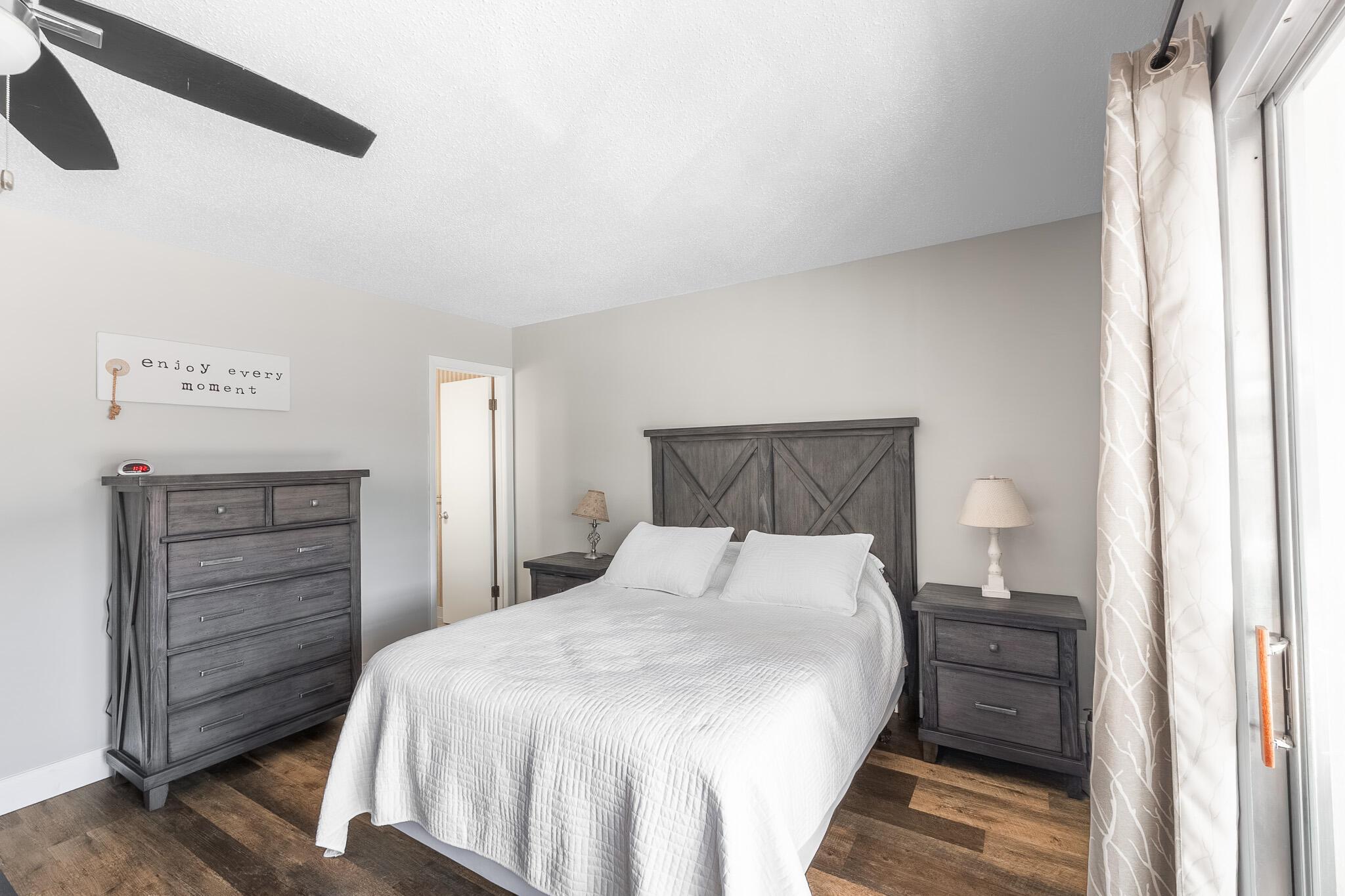 2600 SE Ocean Boulevard Ee14