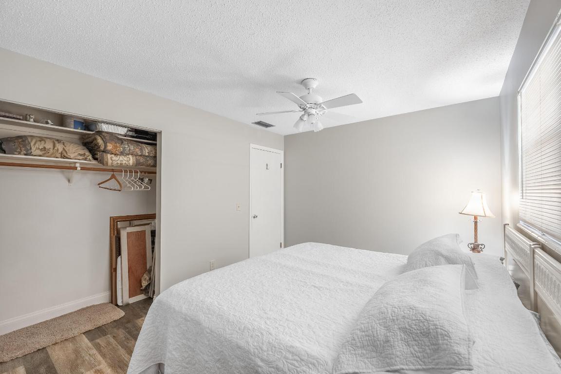 2600 SE Ocean Boulevard Ee14