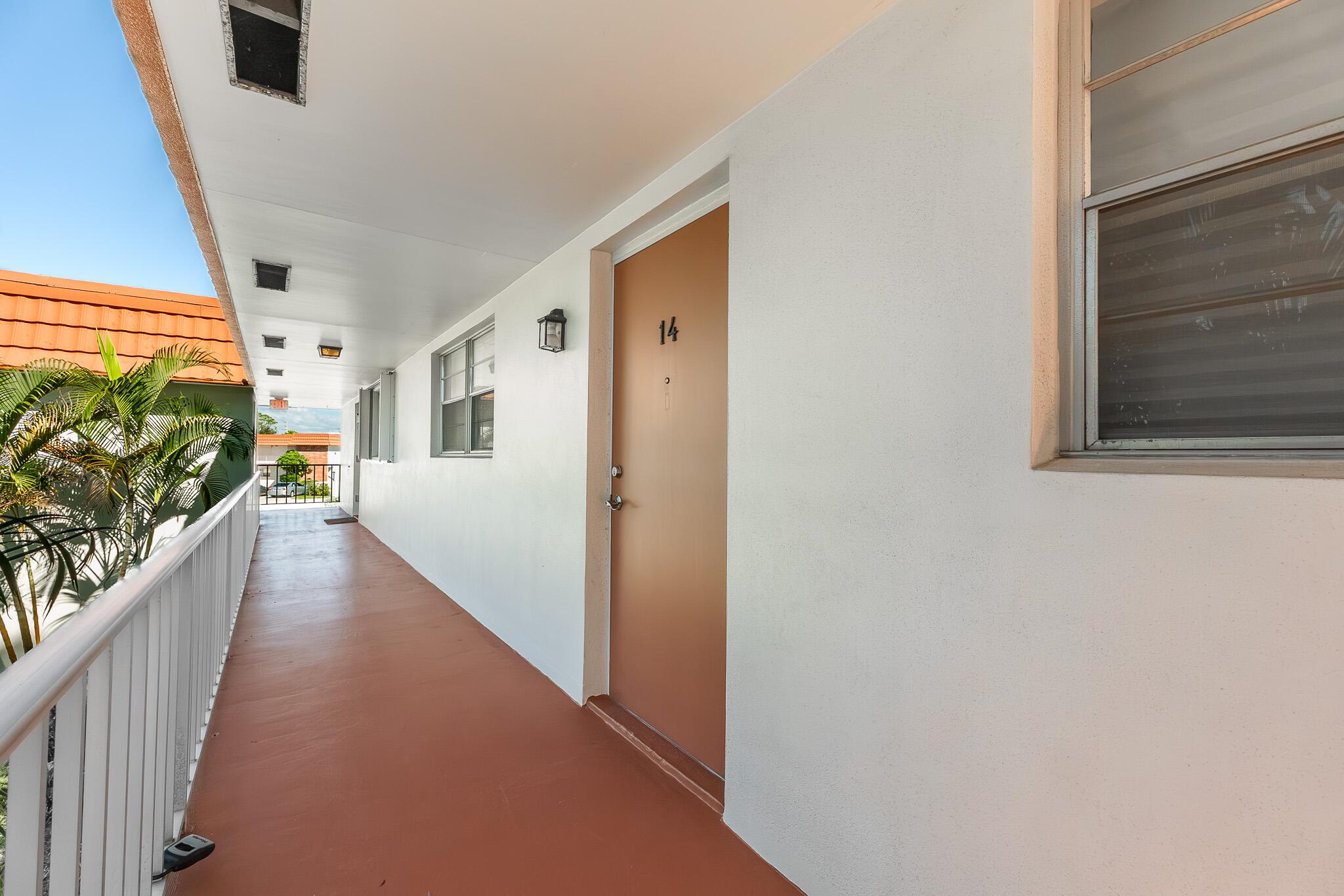 2600 SE Ocean Boulevard Ee14