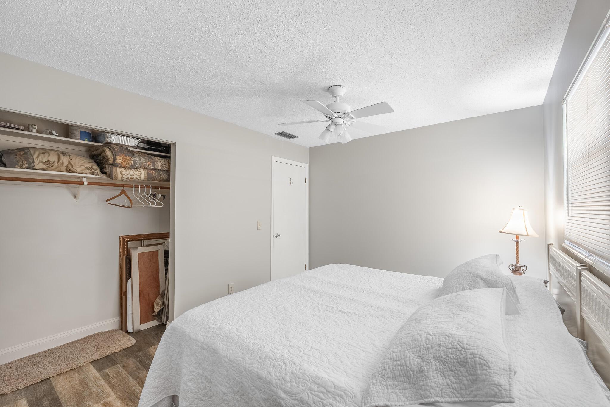 2600 SE Ocean Boulevard Ee14