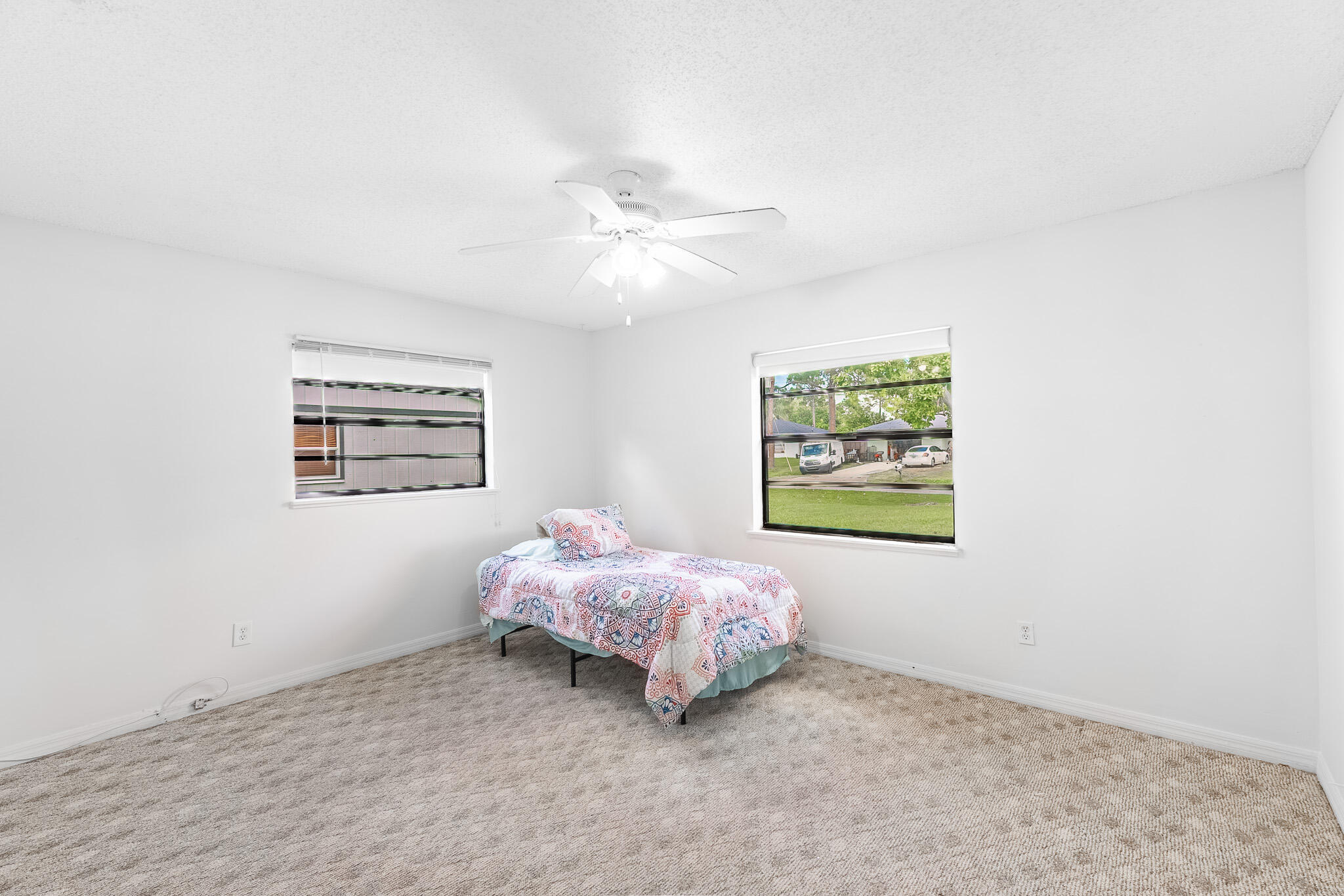 602 NW Archer Avenue