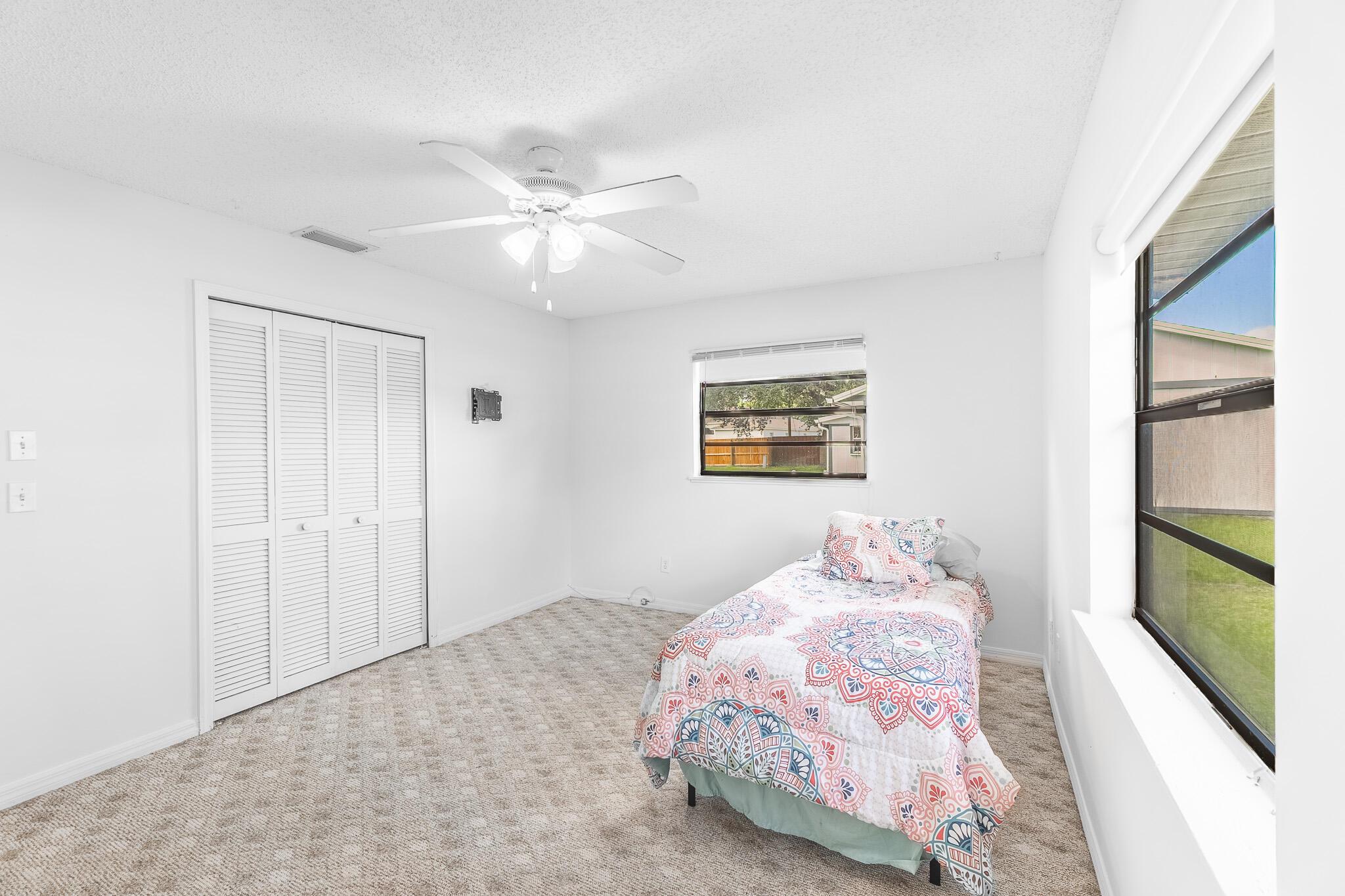 602 NW Archer Avenue