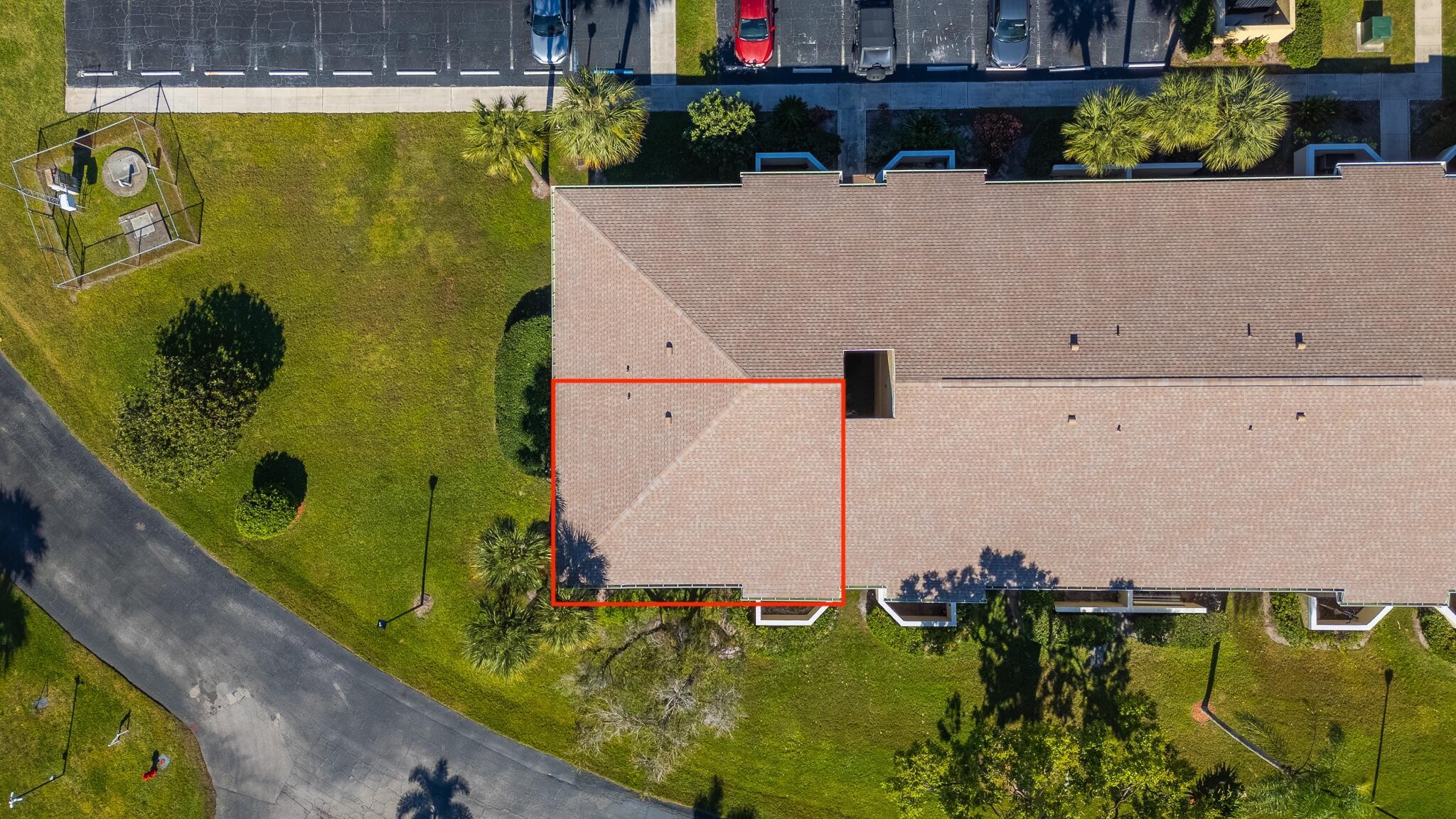 1537 SE Royal Green Circle 202