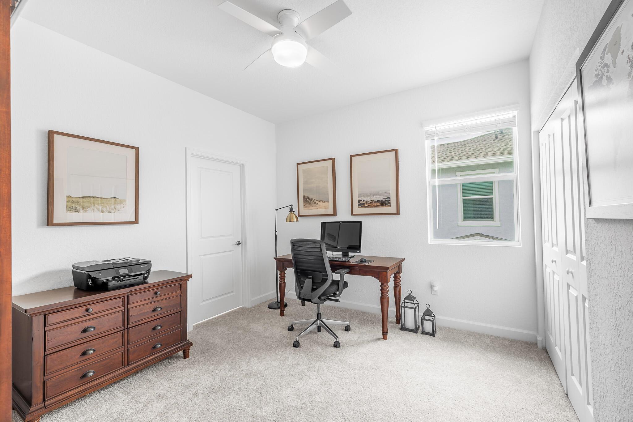 663 SE Lake Falls Street