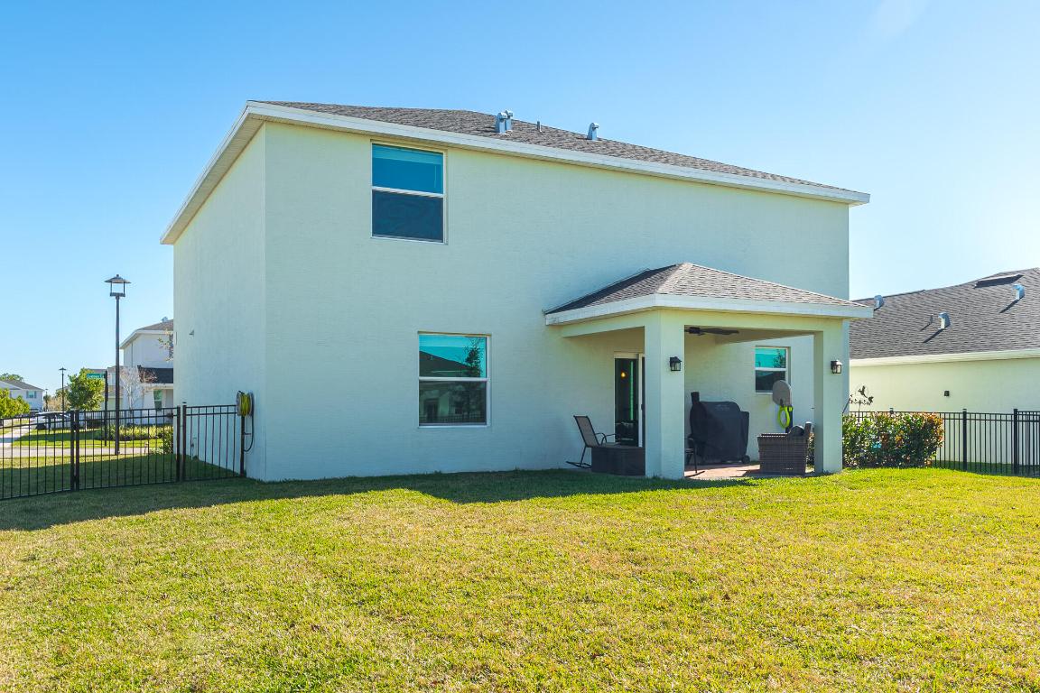 6300 NW Leafmore Lane, Port St. Lucie