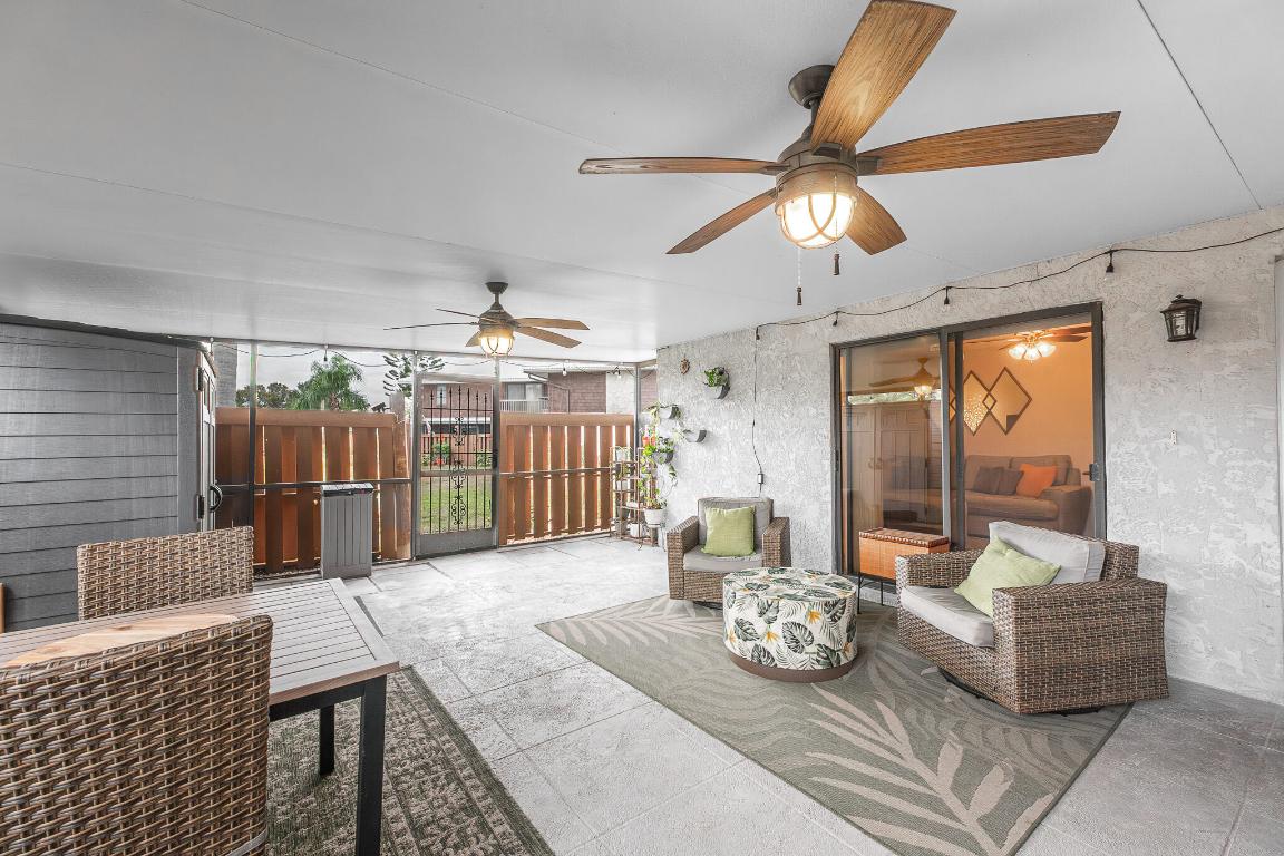 3204 SE Guenevere Lane, Port St. Lucie