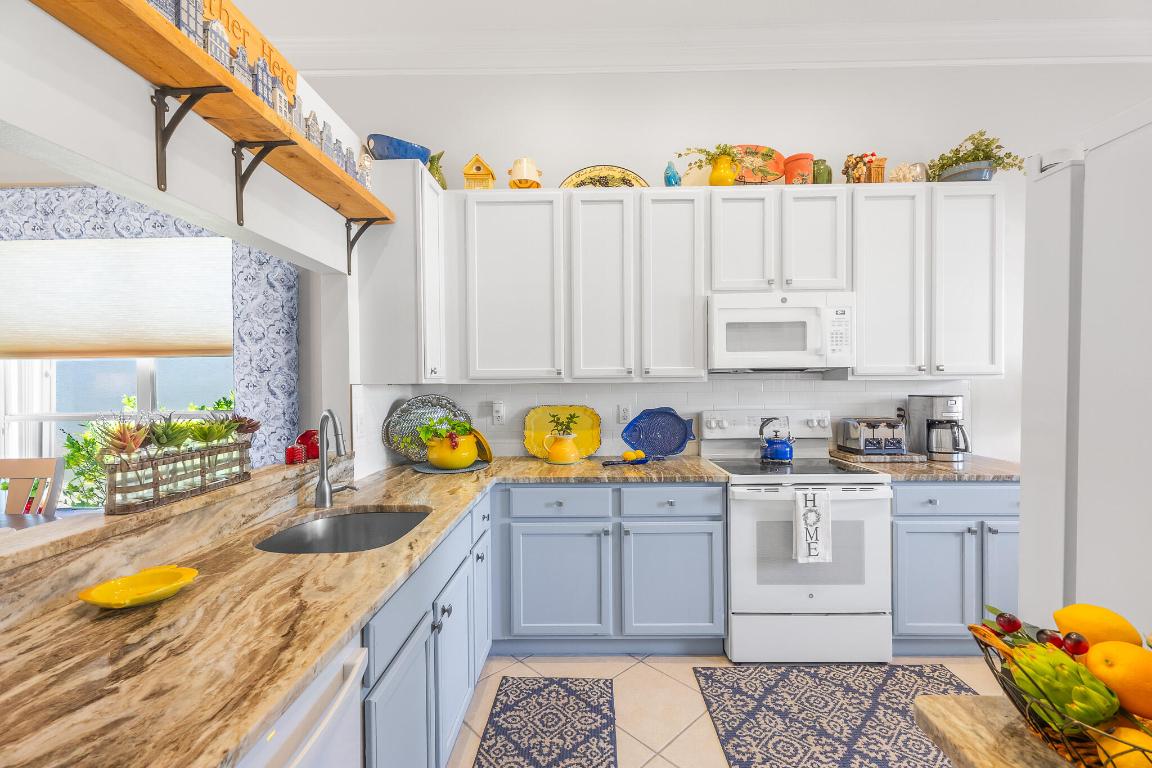 3785 NW Deer Oak Drive