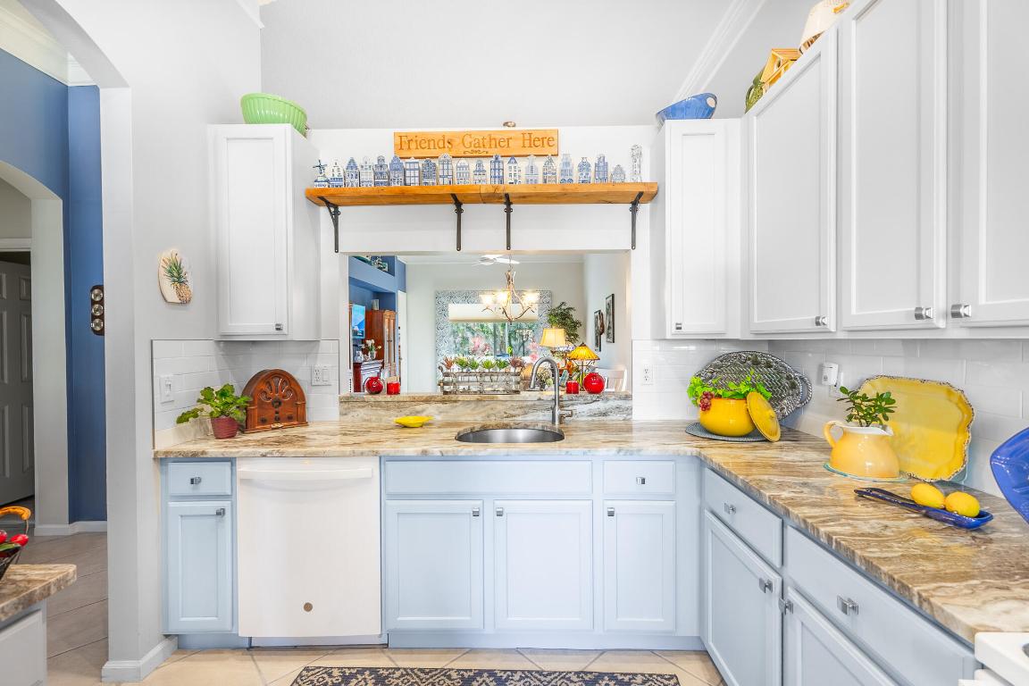 3785 NW Deer Oak Drive