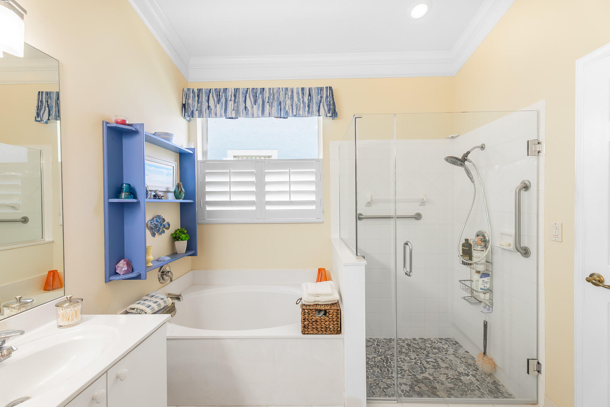 3785 NW Deer Oak Drive