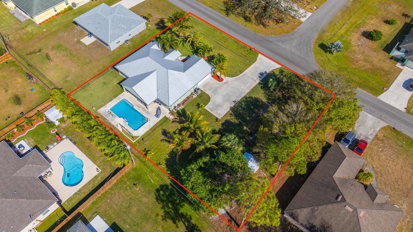 1852 SW Erie Street, Port St. Lucie