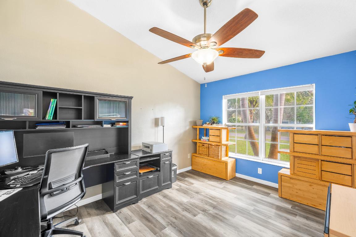 1852 SW Erie Street, Port St. Lucie