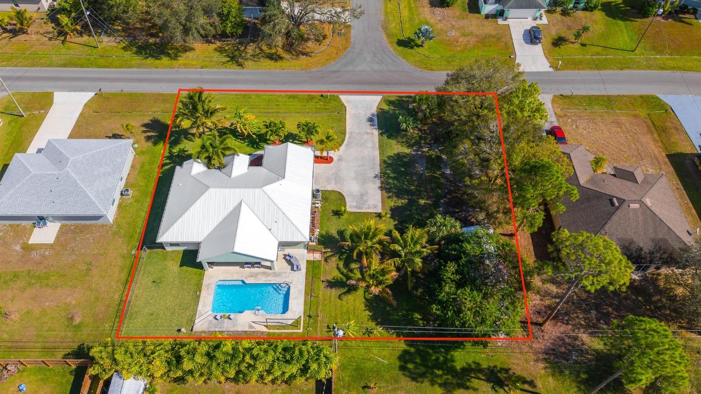 1852 SW Erie Street, Port St. Lucie