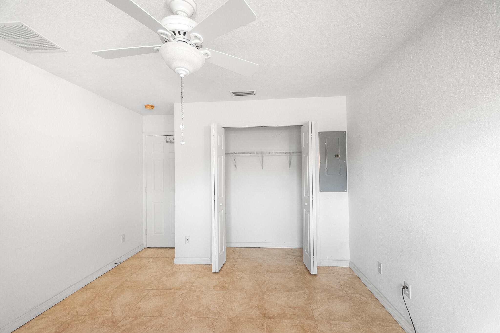 8 Santa Maria Court, Port St. Lucie