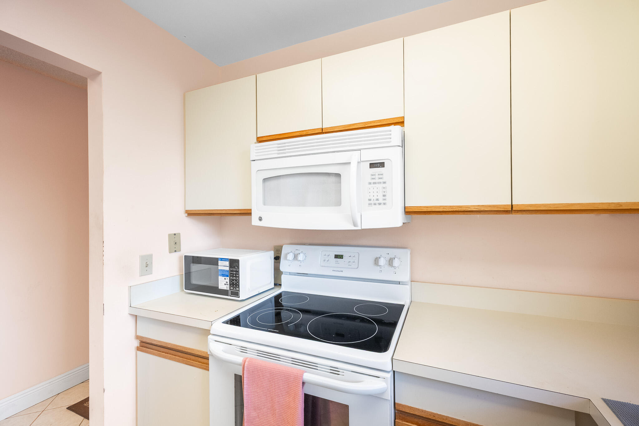 33 Lake Vista Trail 202, Port St. Lucie Unit: 202