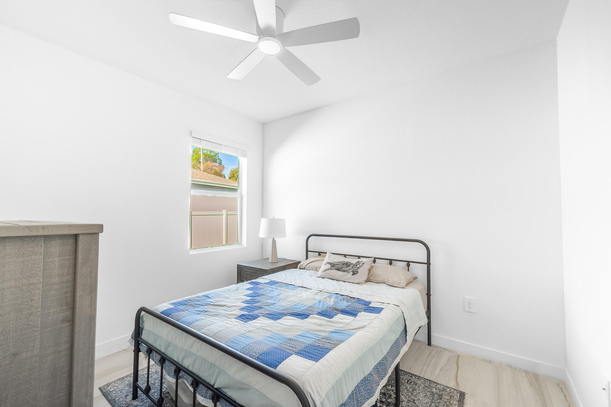 2033 NE Ocean Dunes Drive