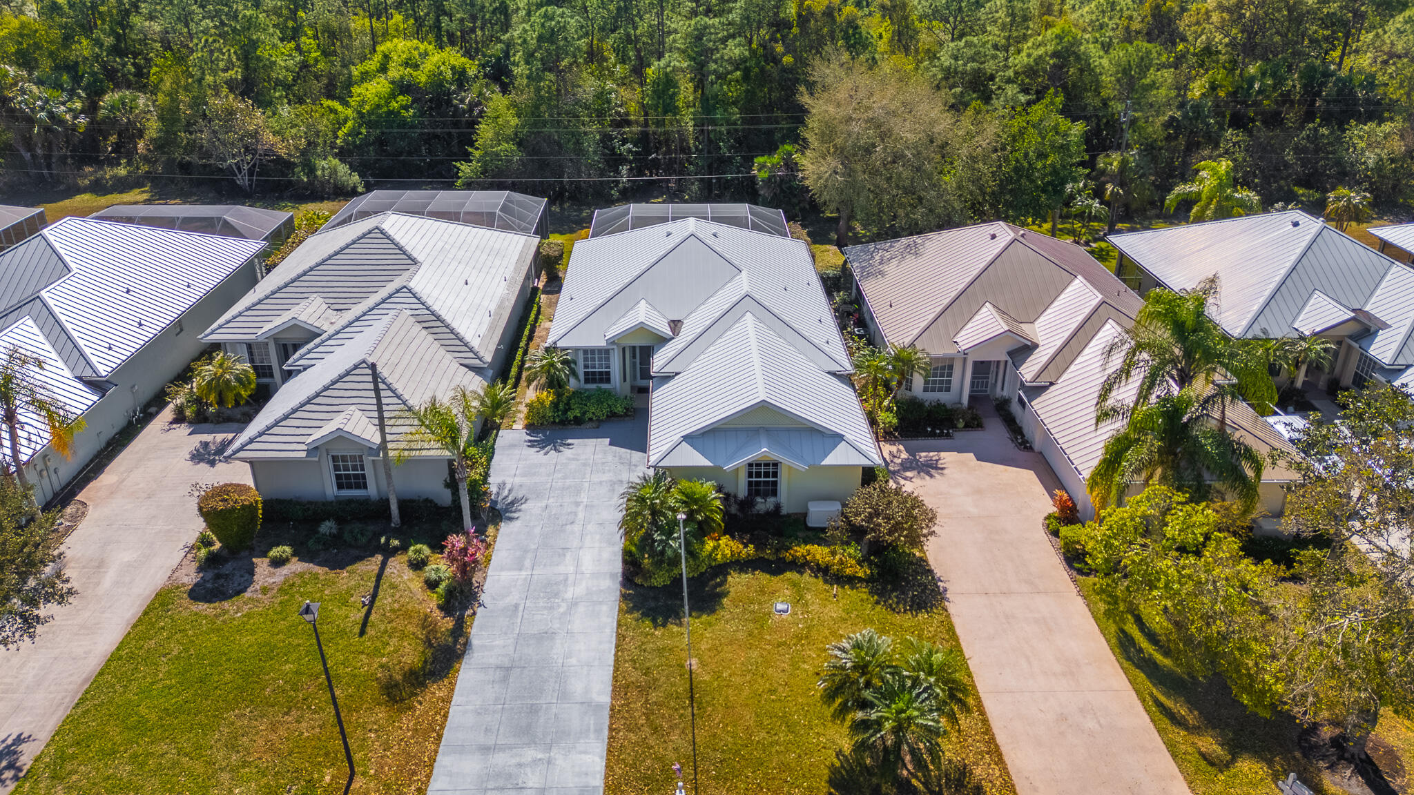 9421 Poinciana Court