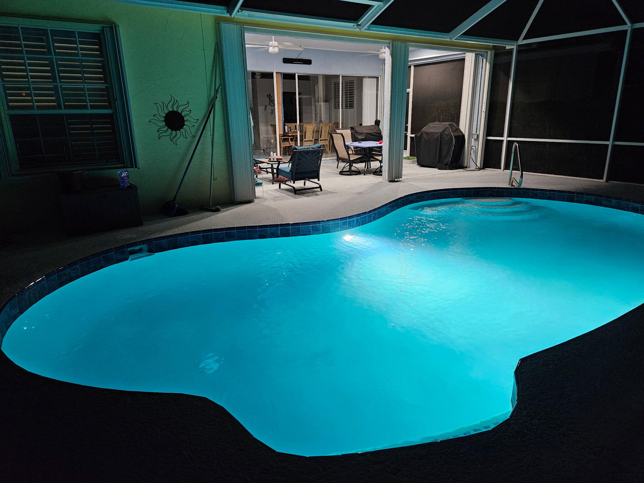 9421 Poinciana Court