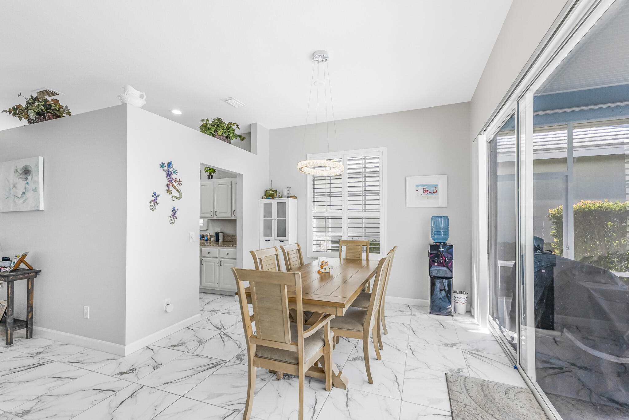 9421 Poinciana Court