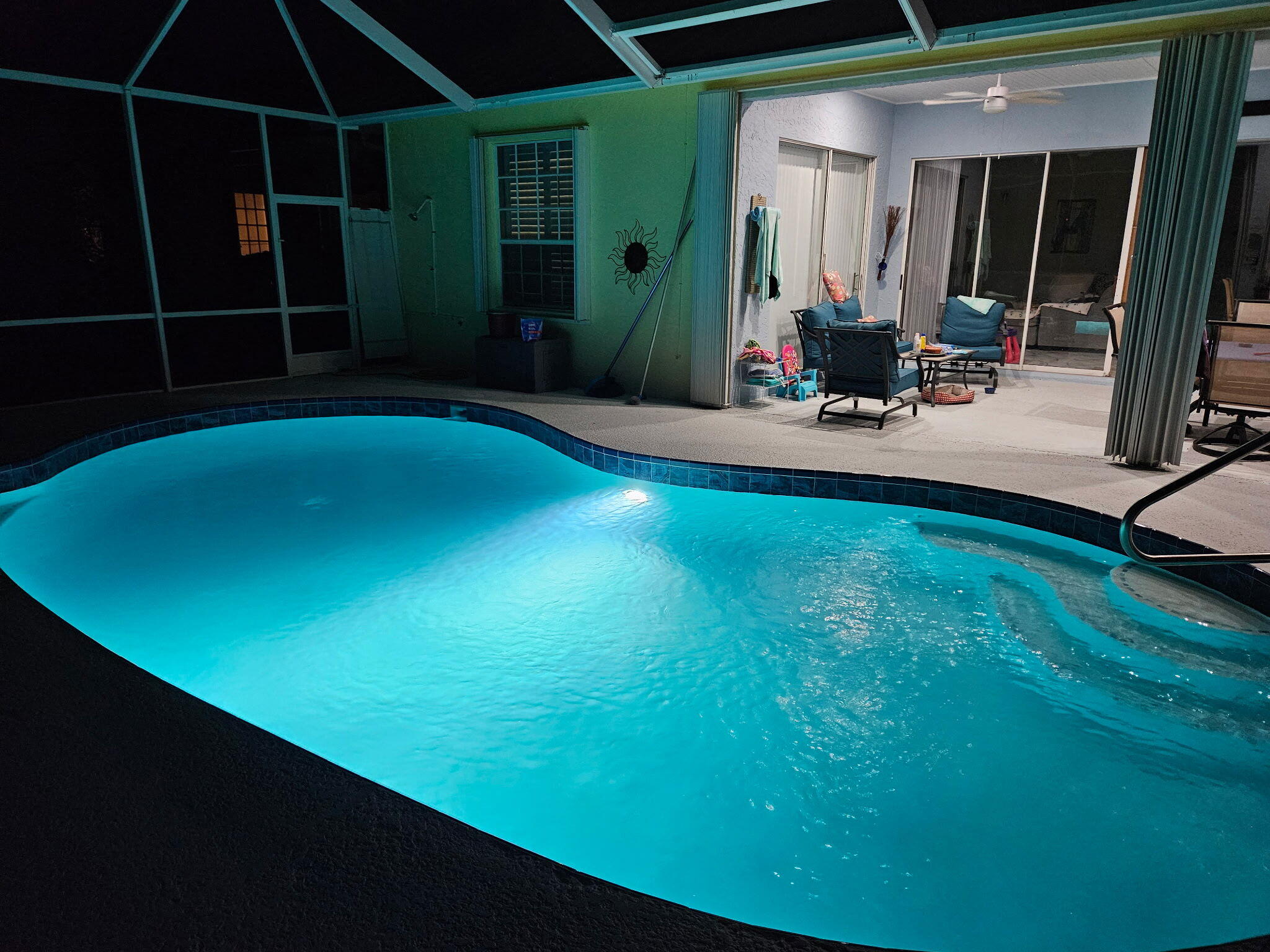 9421 Poinciana Court