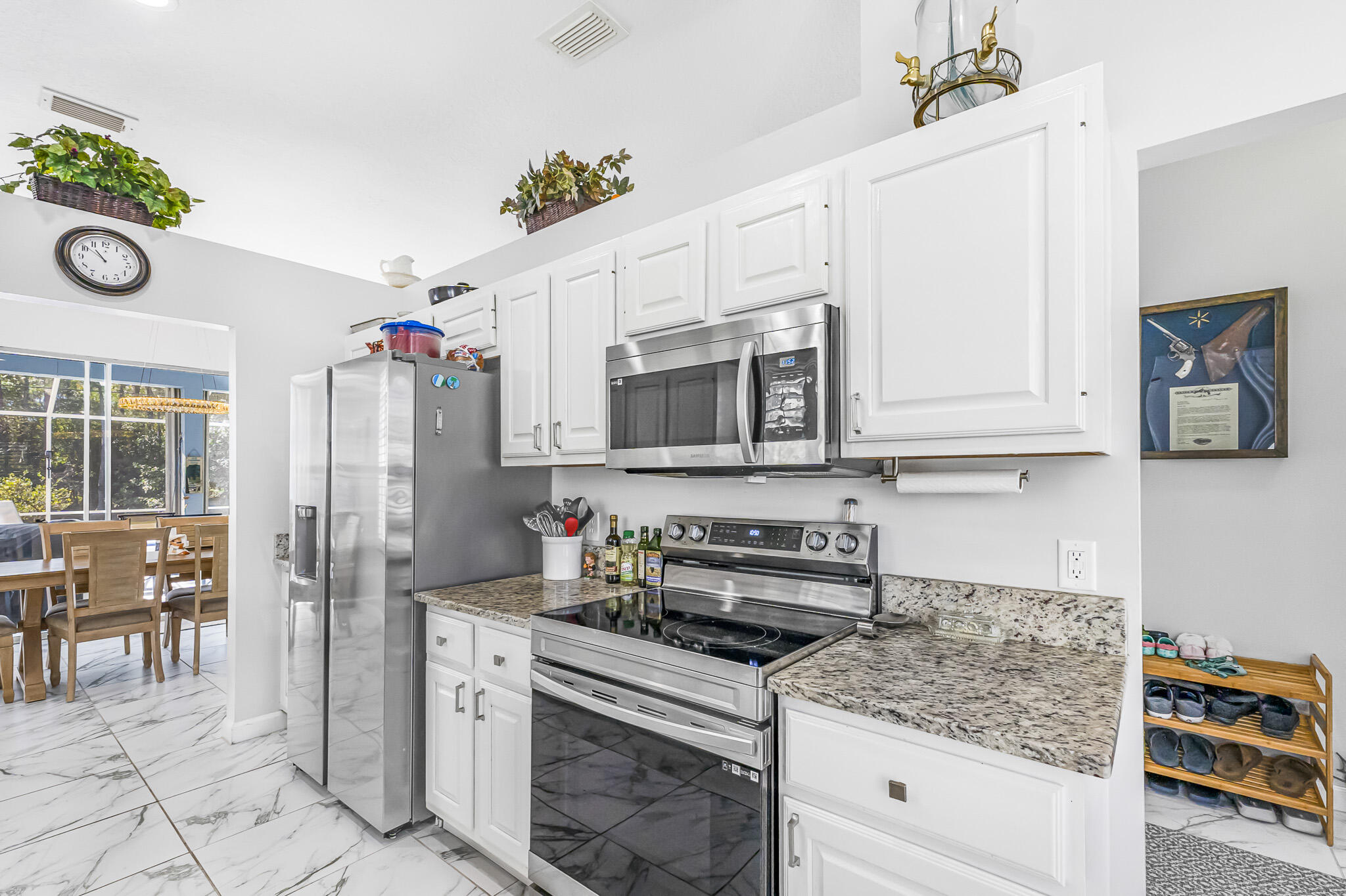 9421 Poinciana Court