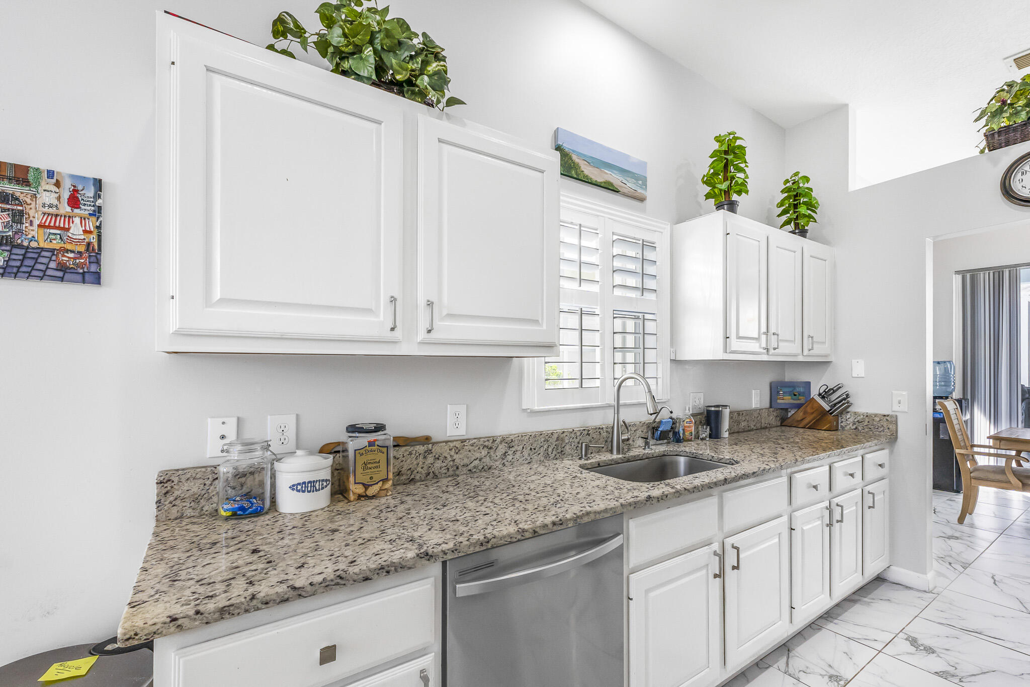 9421 Poinciana Court