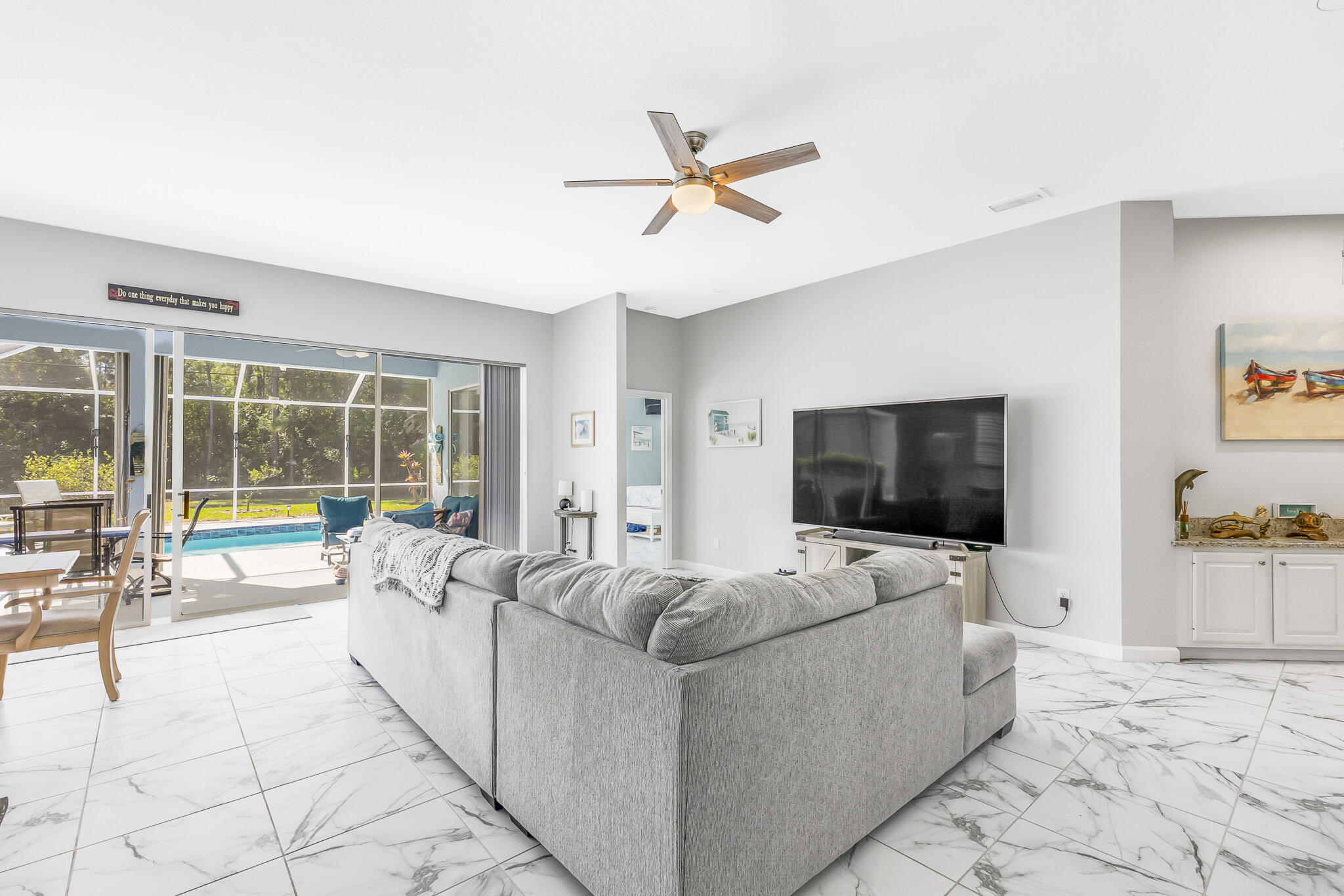 9421 Poinciana Court