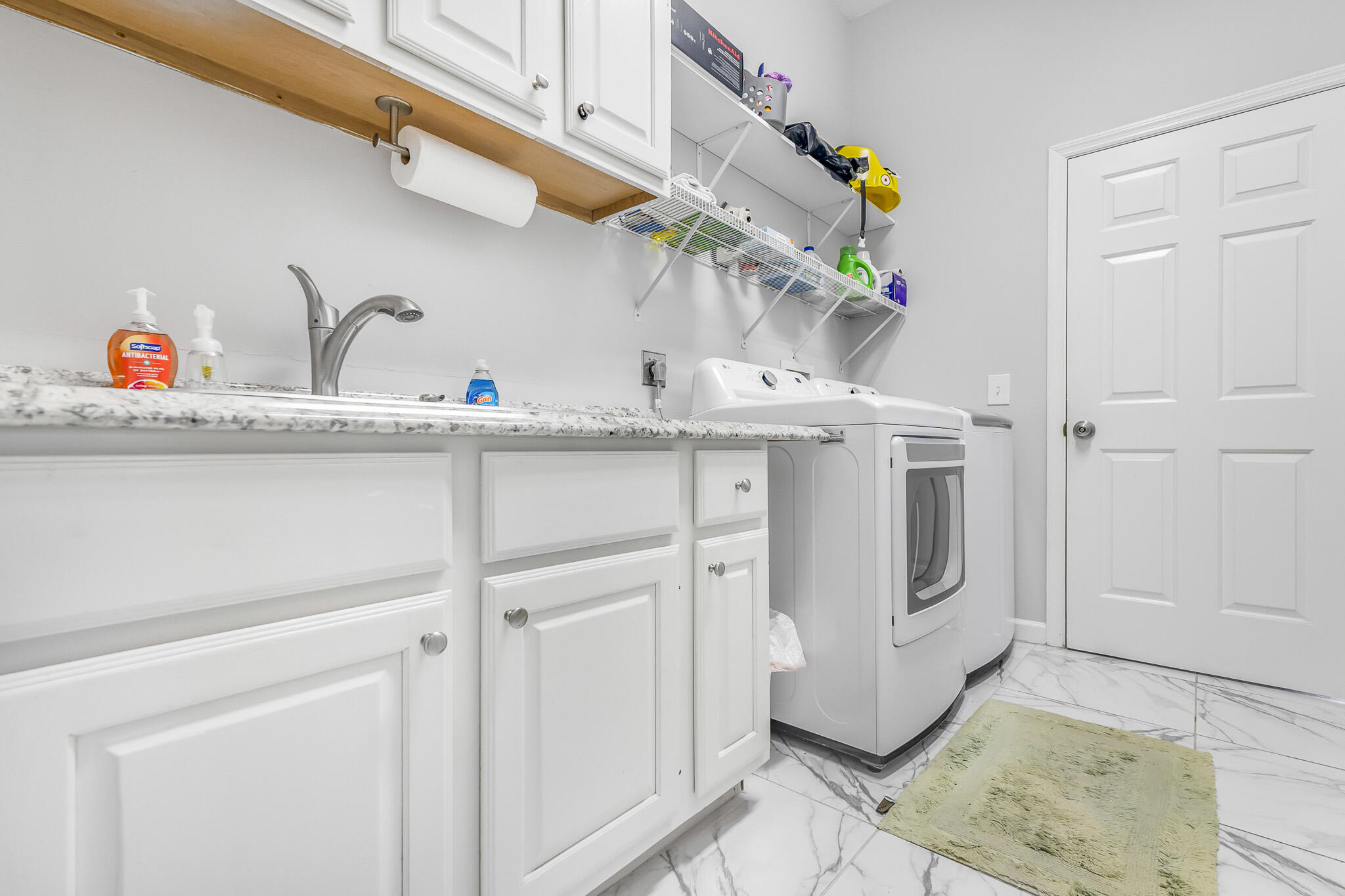 9421 Poinciana Court