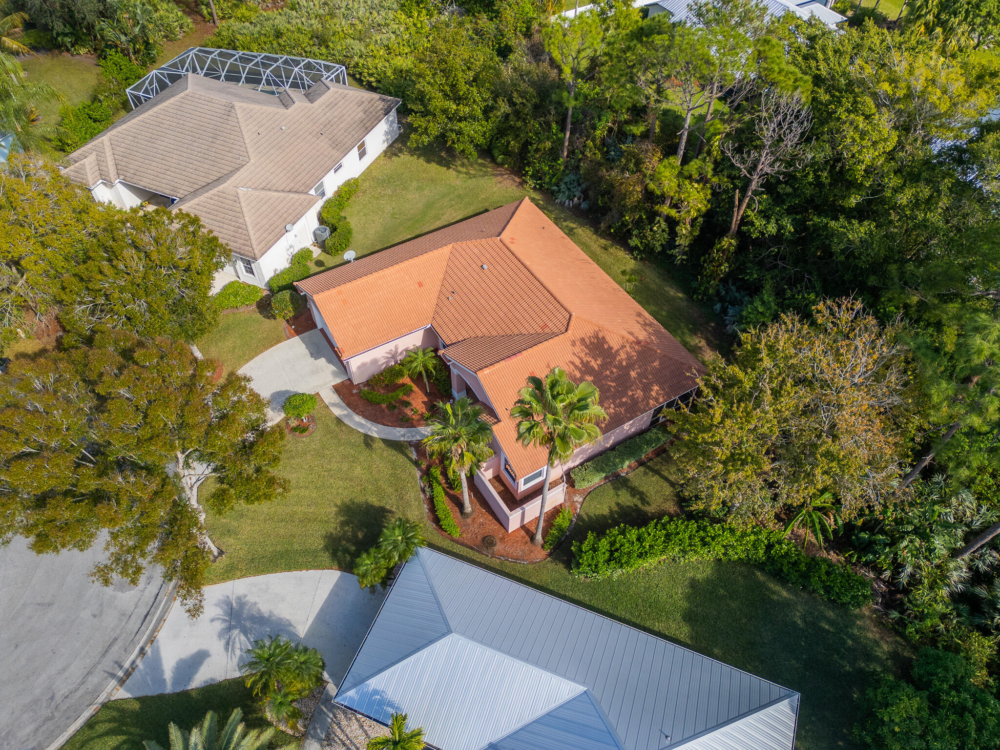 2401 SW Carriage Place