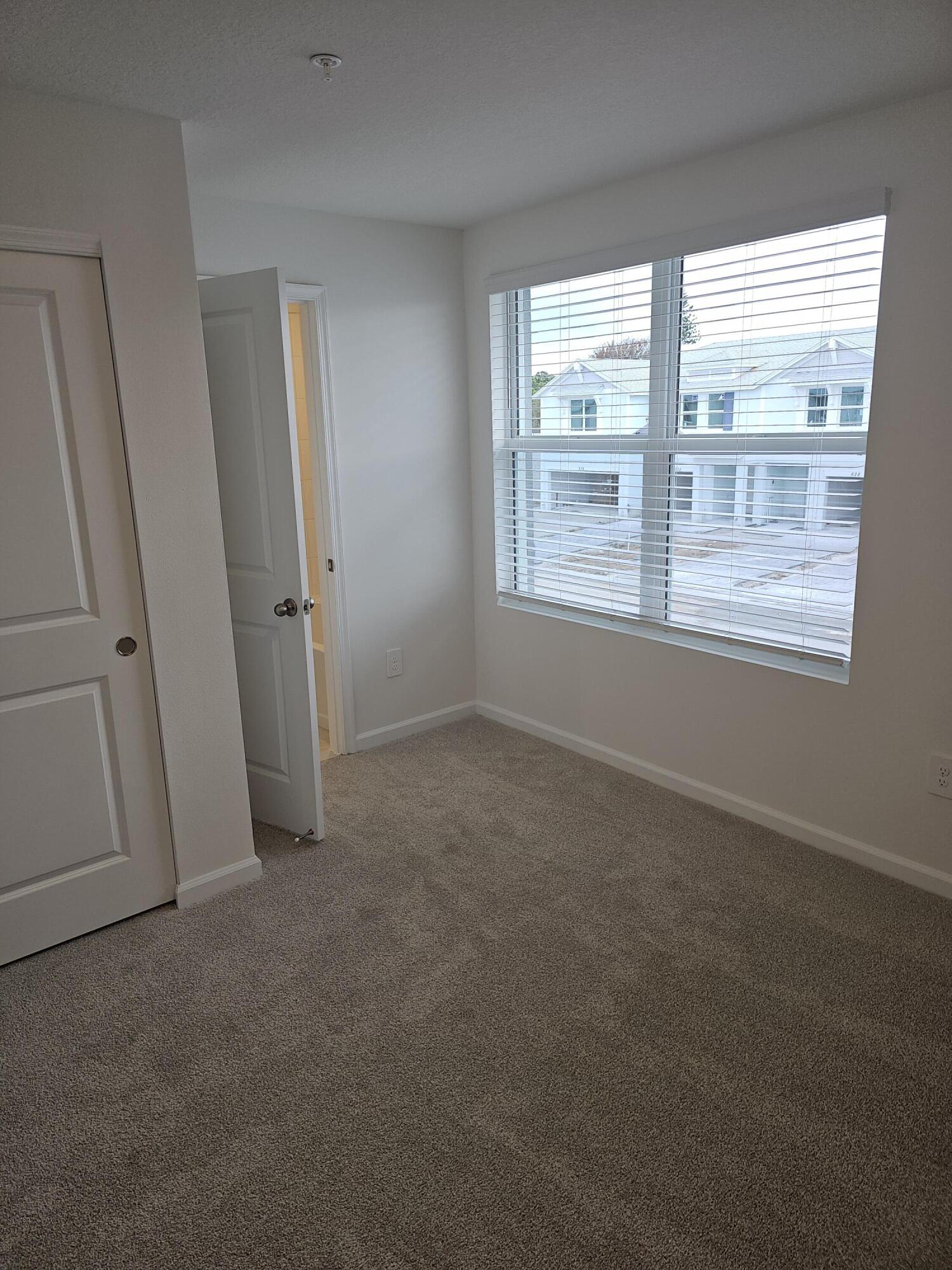 621 Salisbury Circle