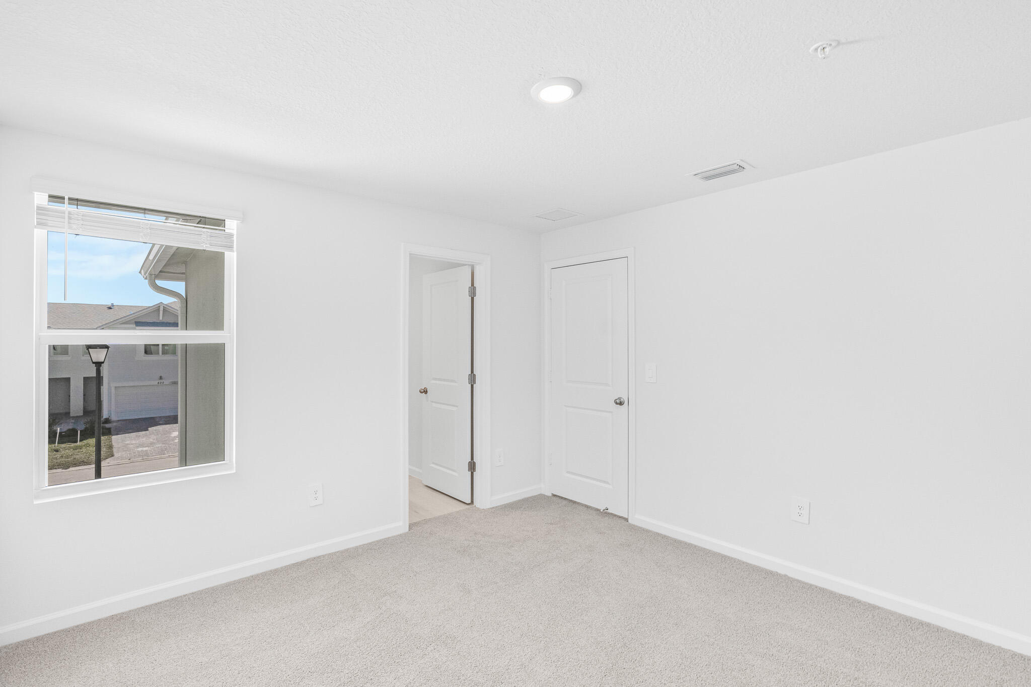 621 Salisbury Circle