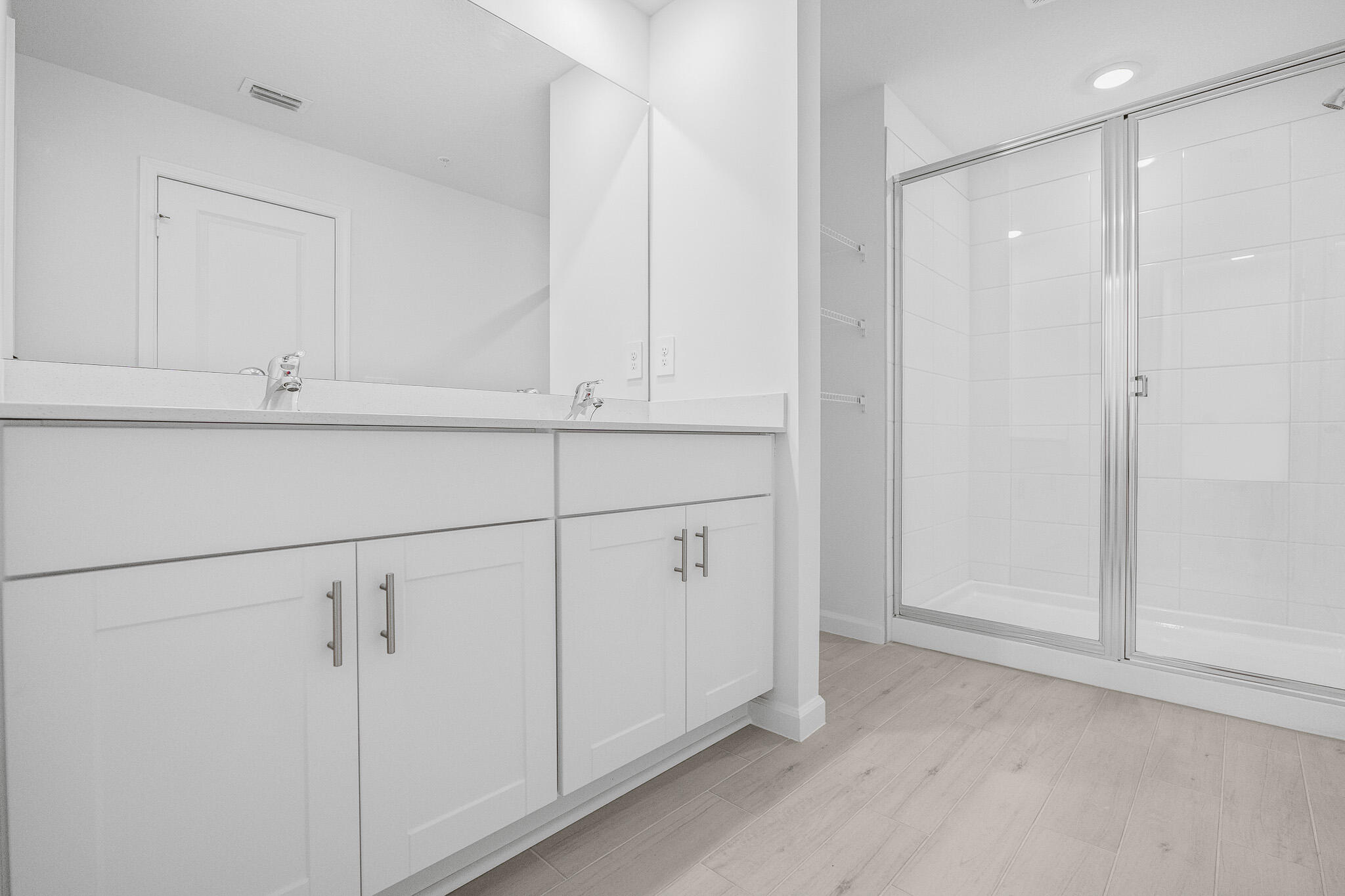 621 Salisbury Circle