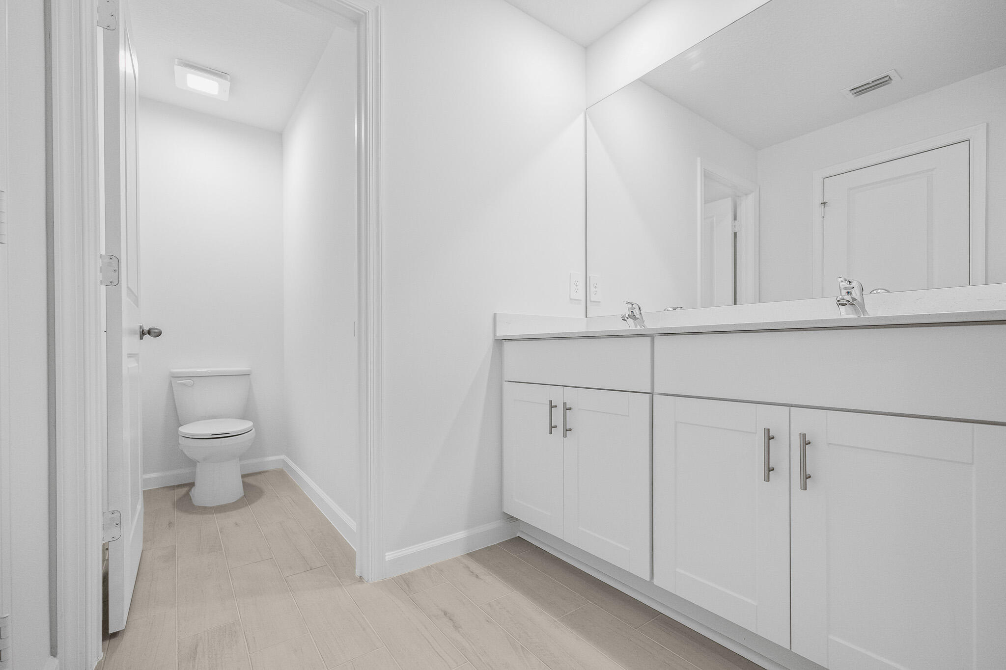 621 Salisbury Circle