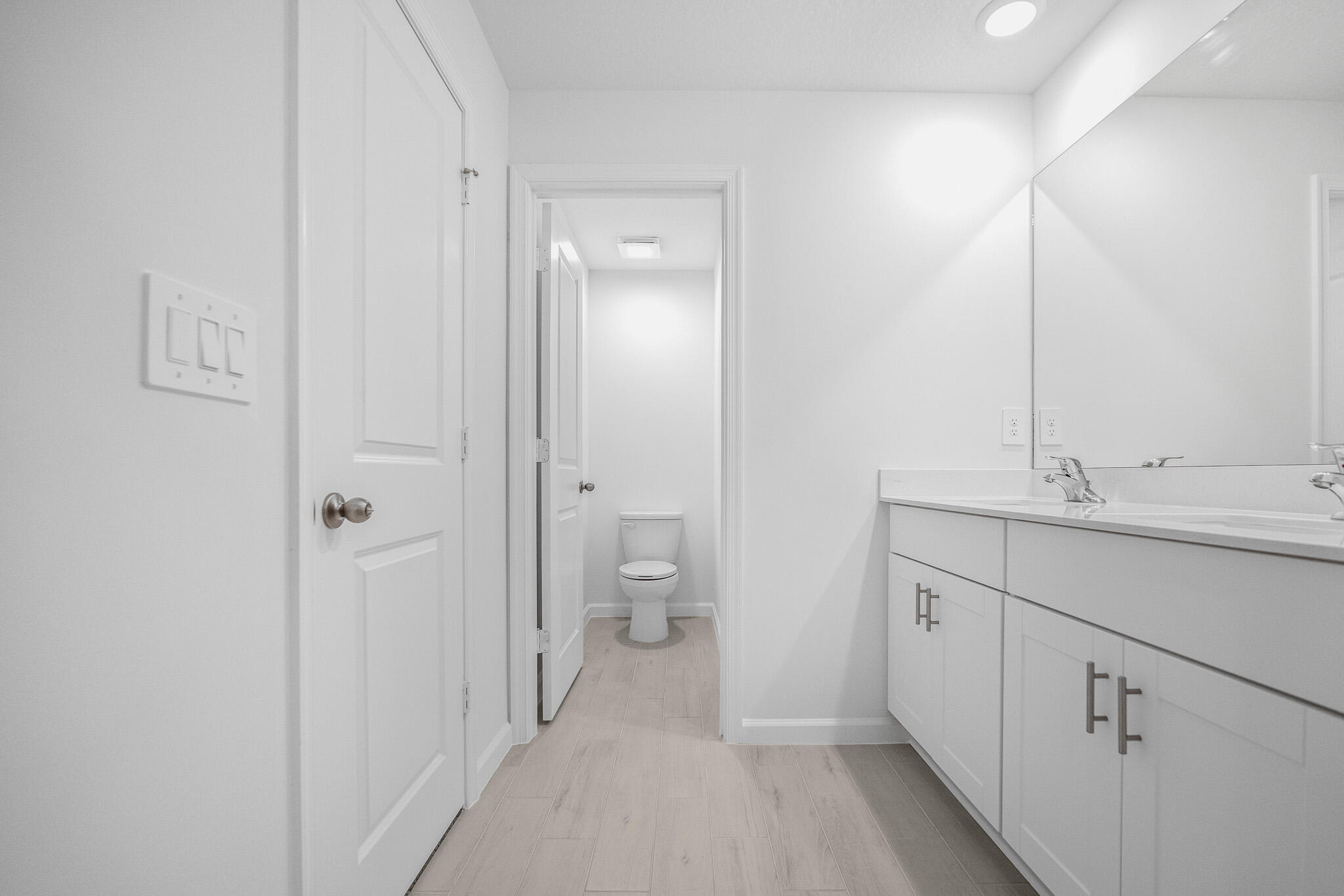 621 Salisbury Circle