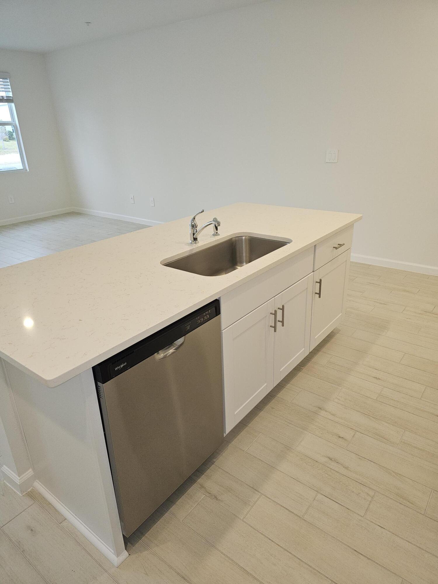 621 Salisbury Circle