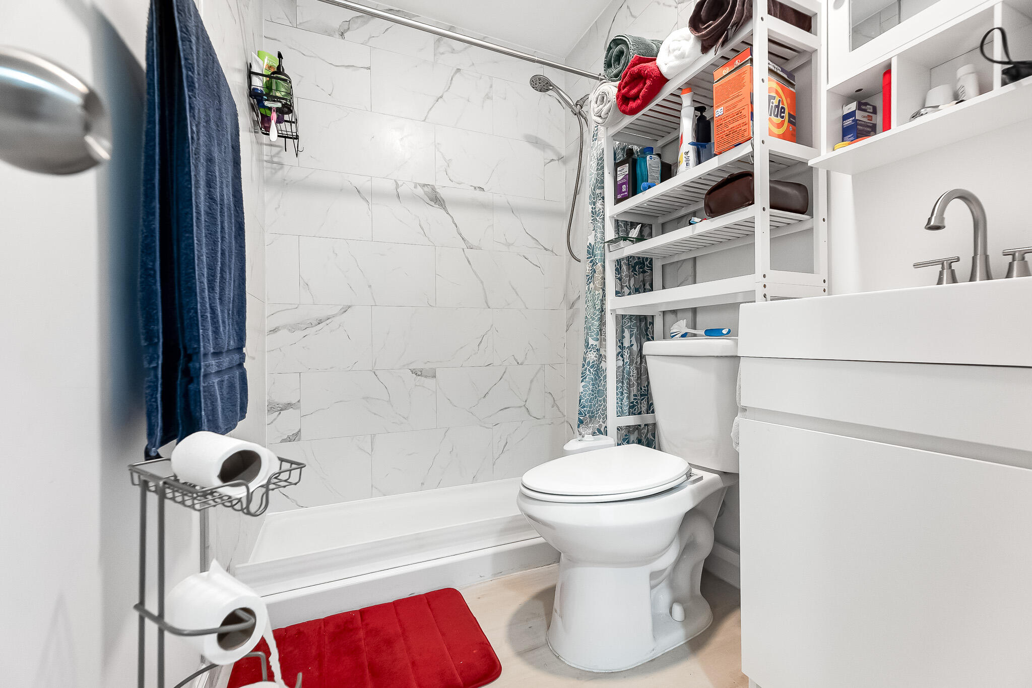 7932 SE Skylark Avenue