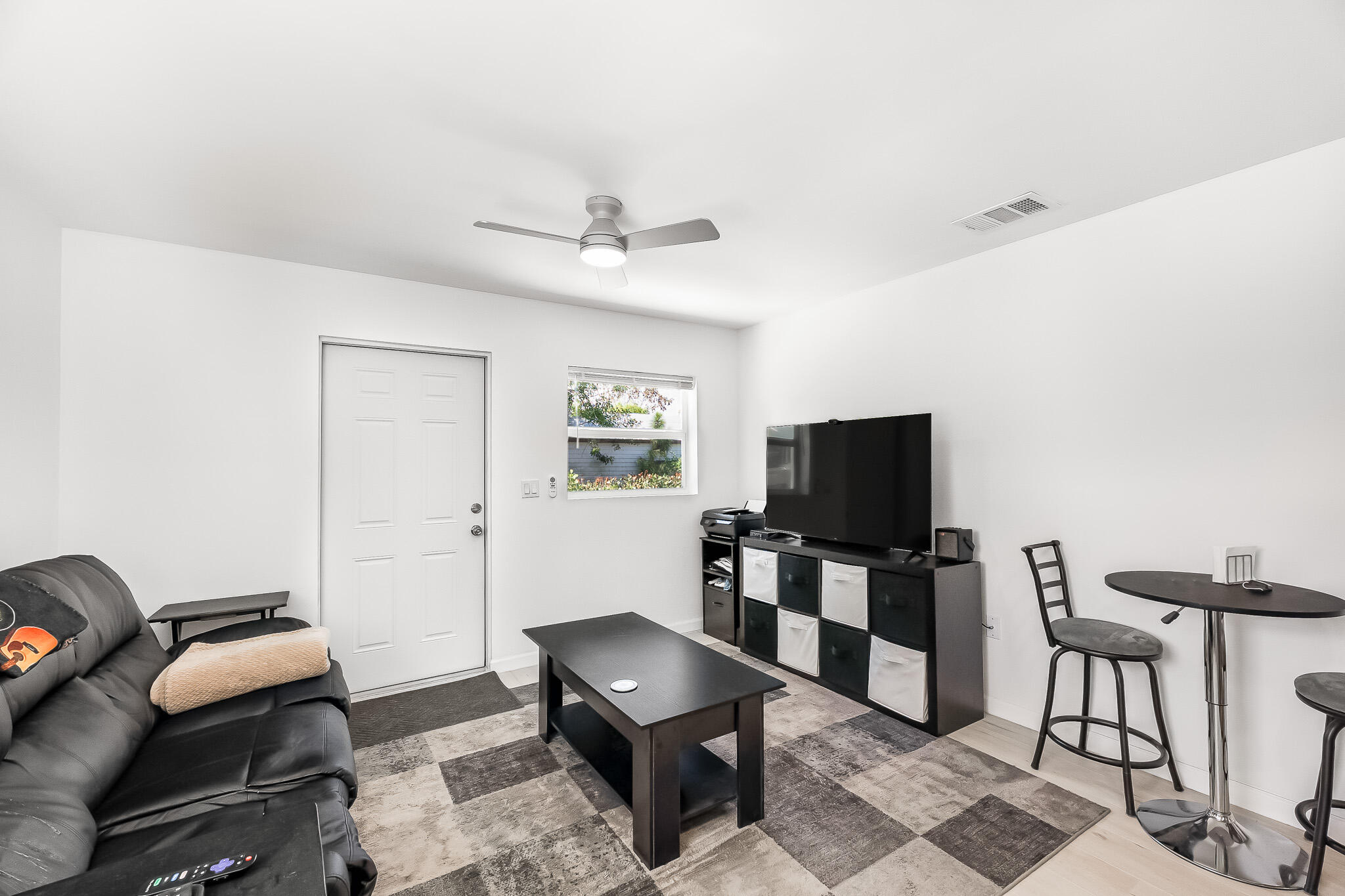 7932 SE Skylark Avenue